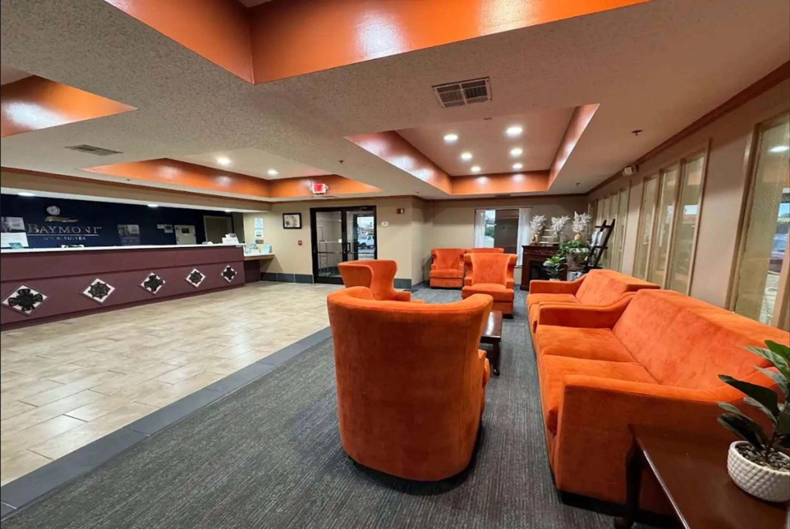 Lobby or reception in Baymont by Wyndham Mason