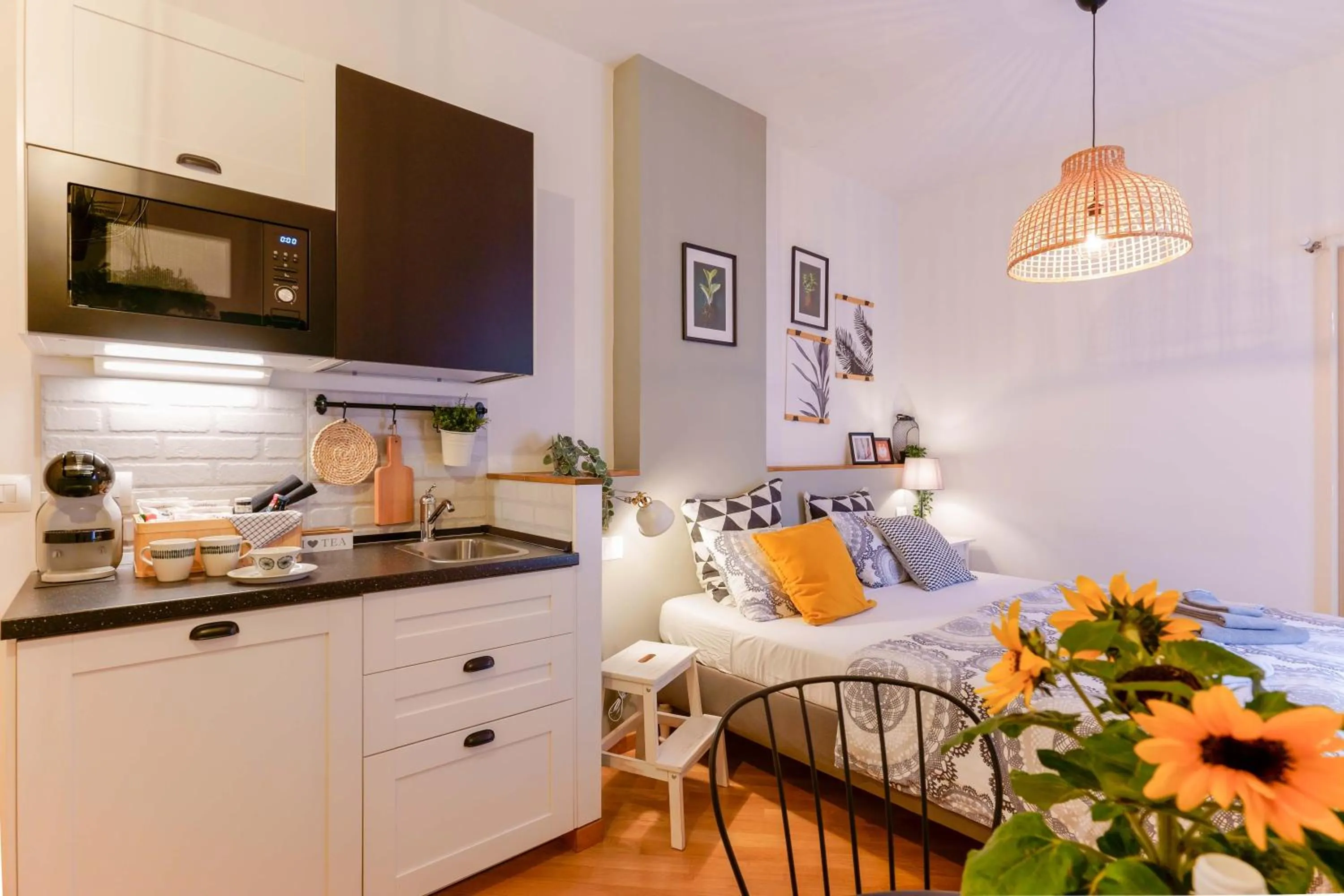Kitchen or kitchenette in B&B Il Viaggio Bologna