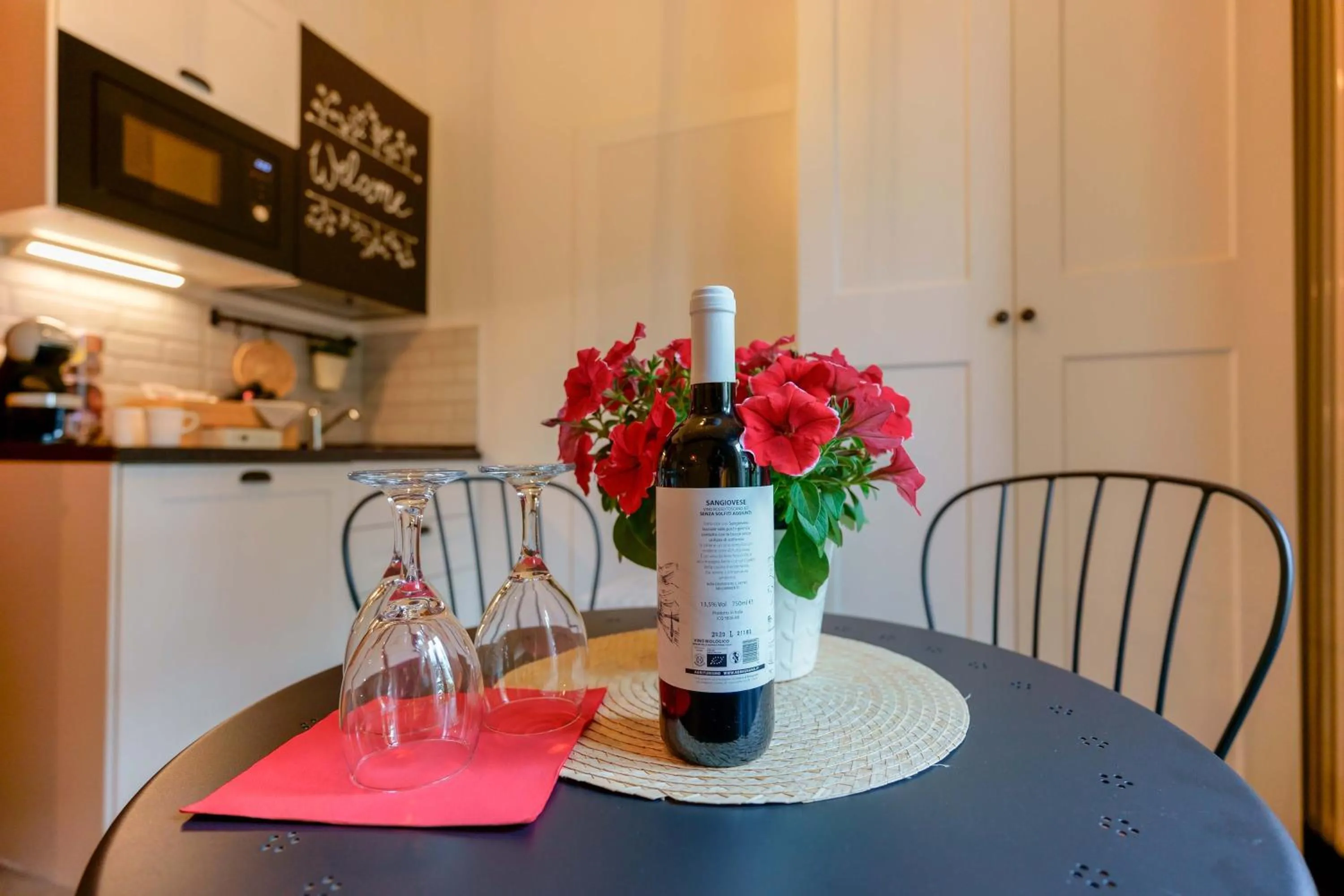 Kitchen or kitchenette in B&B Il Viaggio Bologna