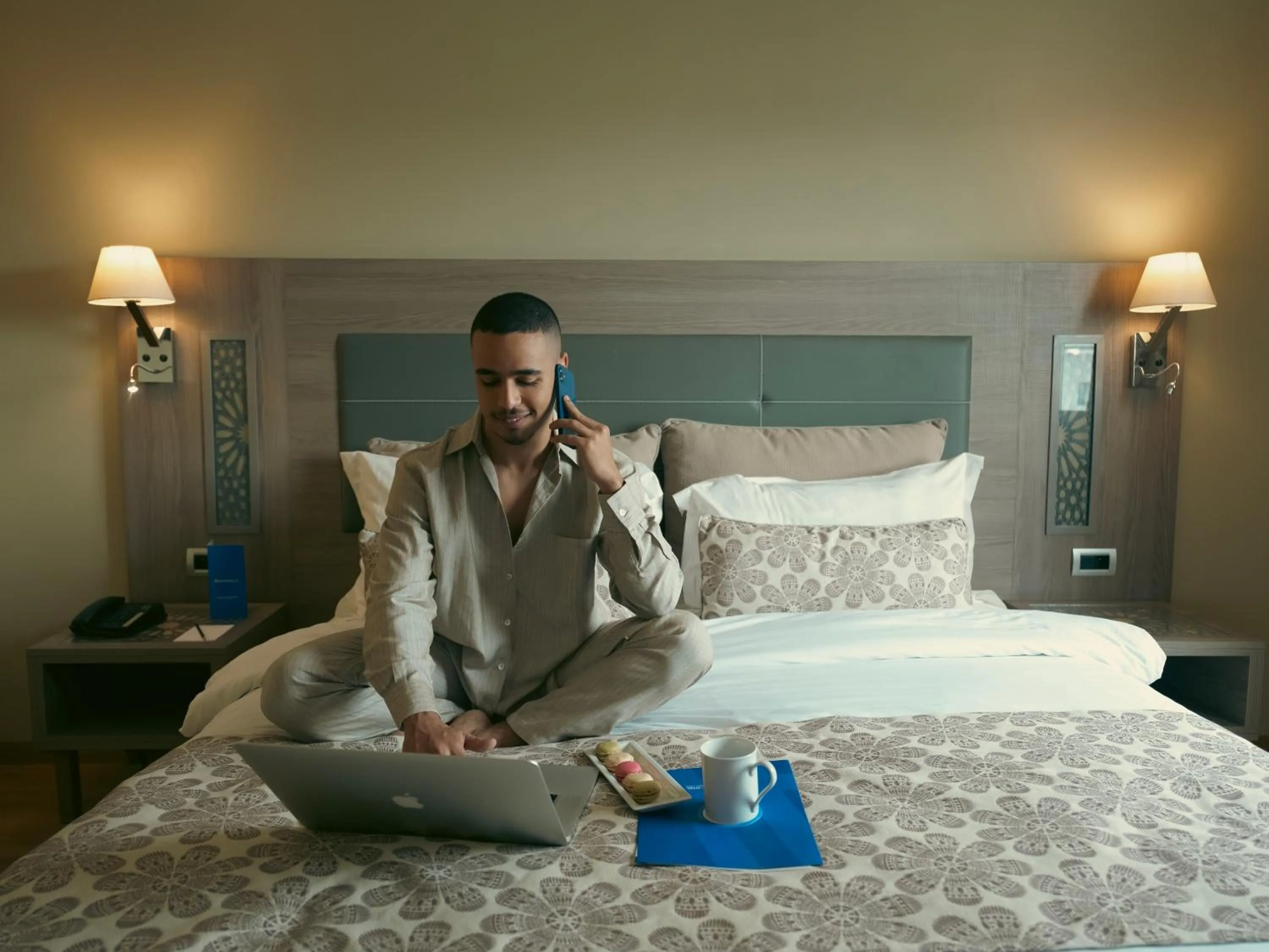 Bedroom, Bed in Sky Casa Airport