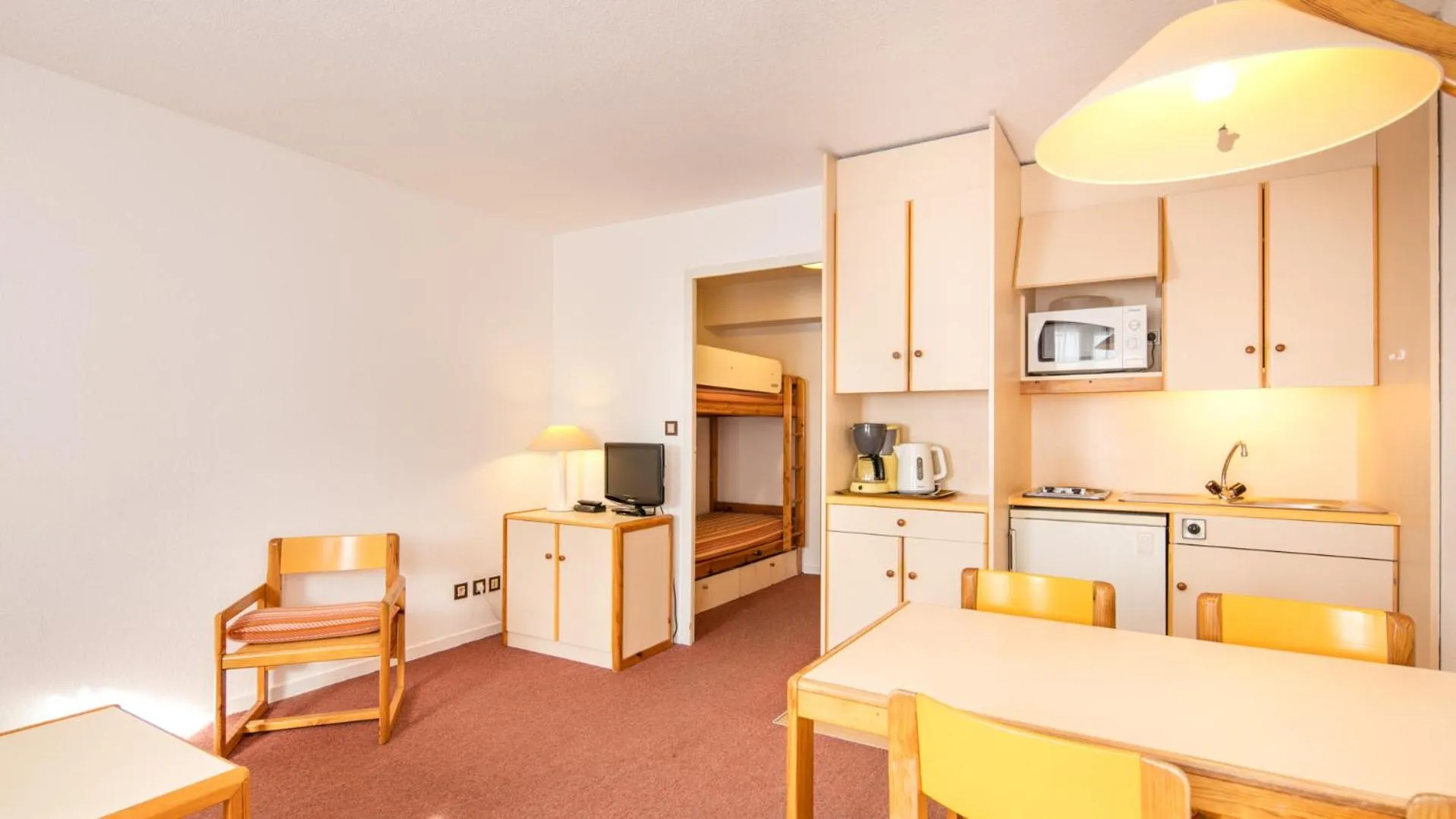 Kitchen or kitchenette in Vacancéole - Résidence La Croix Margot