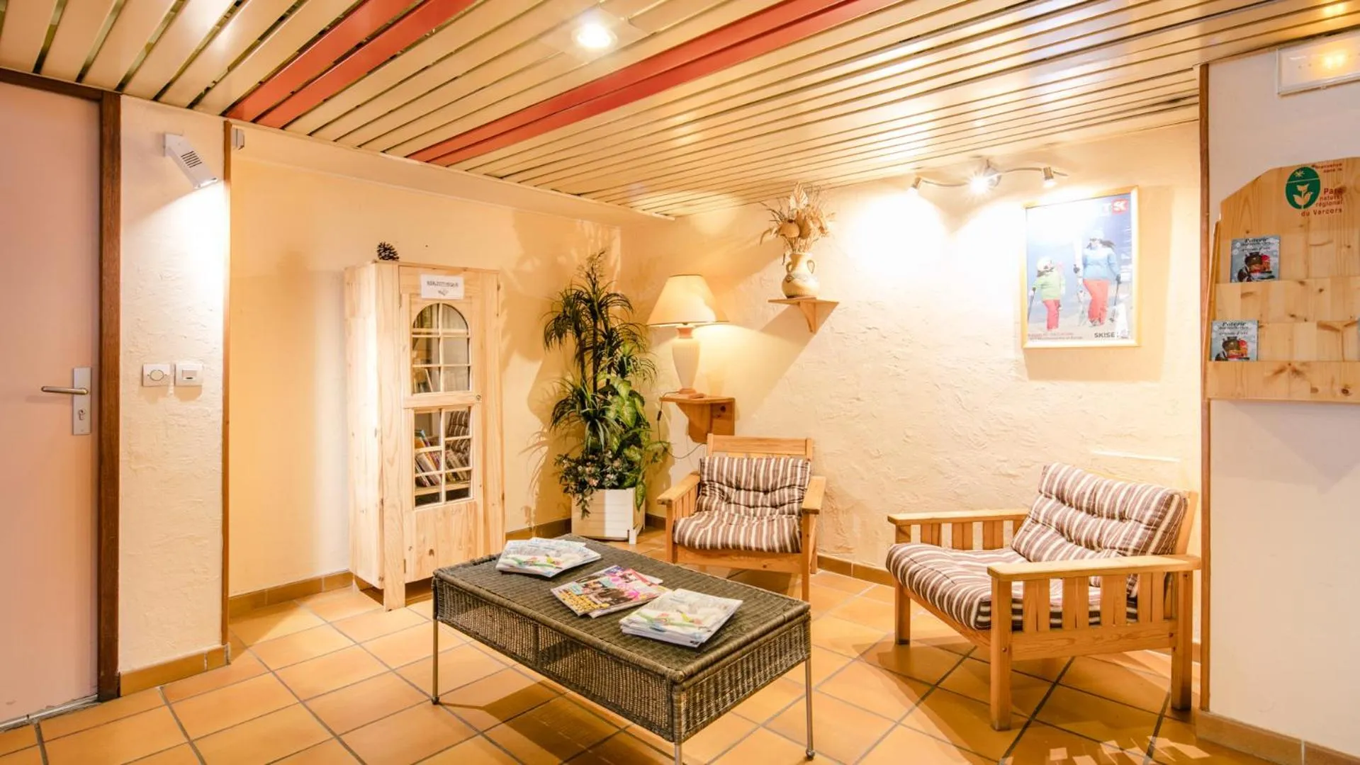 Lobby or reception in Vacancéole - Résidence La Croix Margot