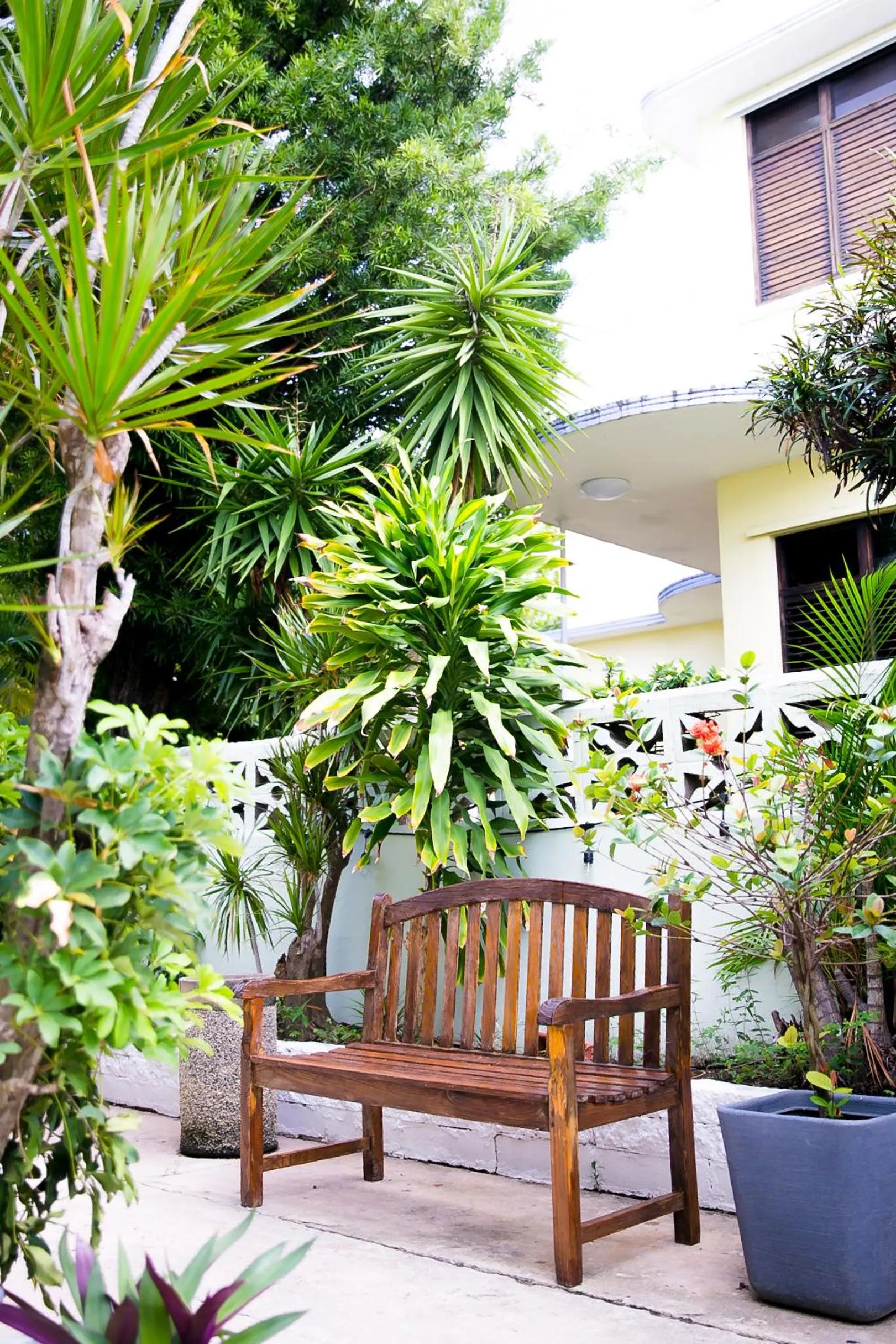 Patio in Numero Uno Beach Apartments