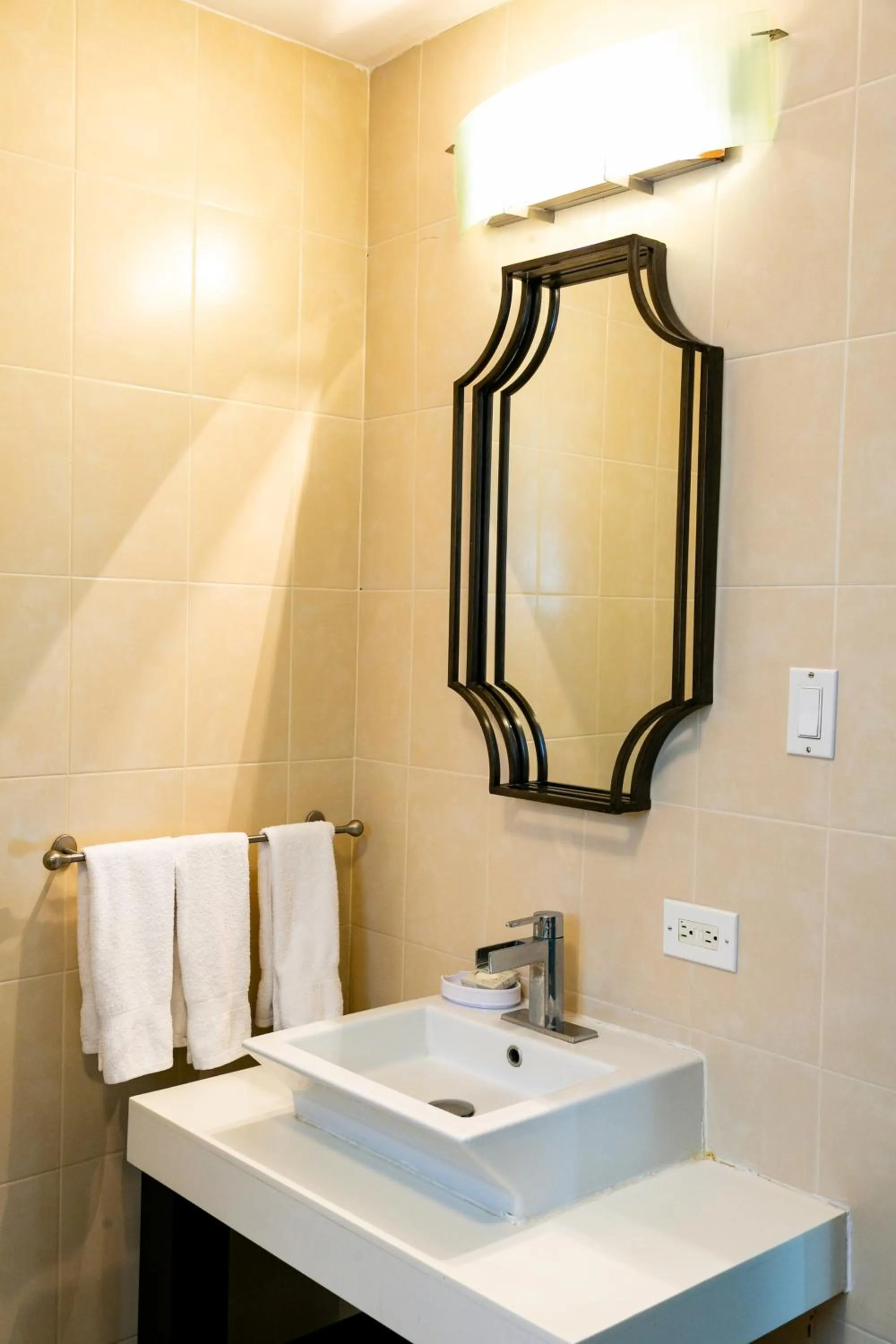 Numero Uno Beach Apartments