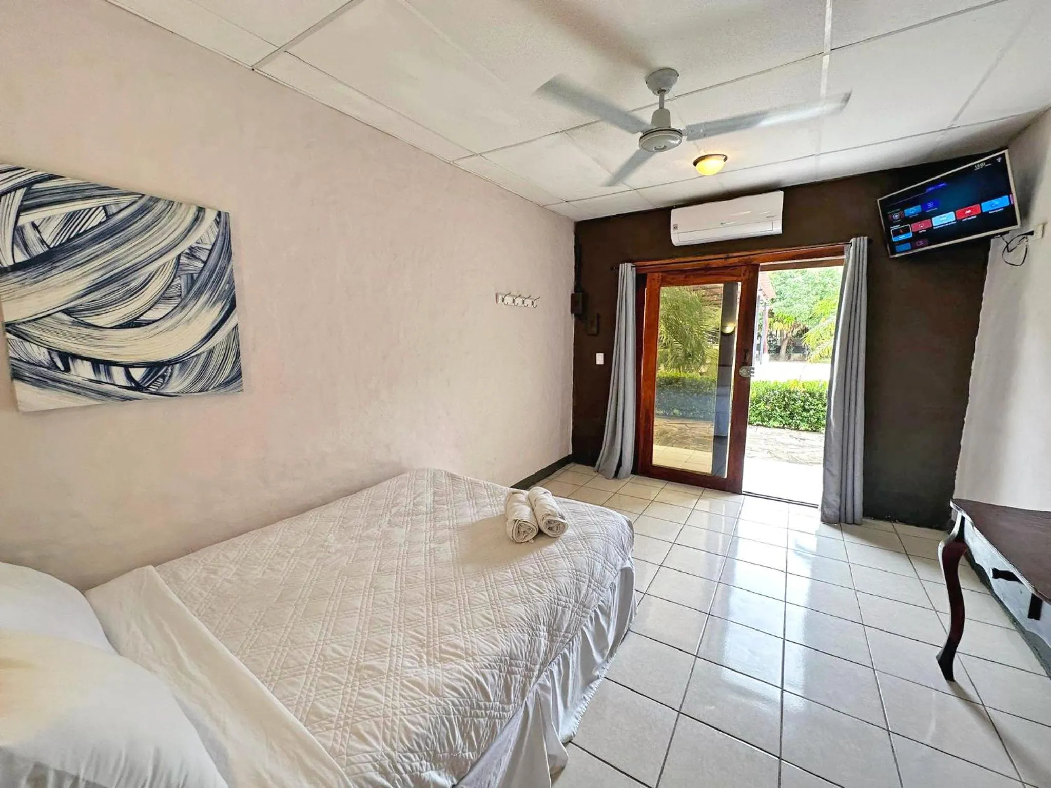 Bedroom in Surf Ranch Hotel & Resort