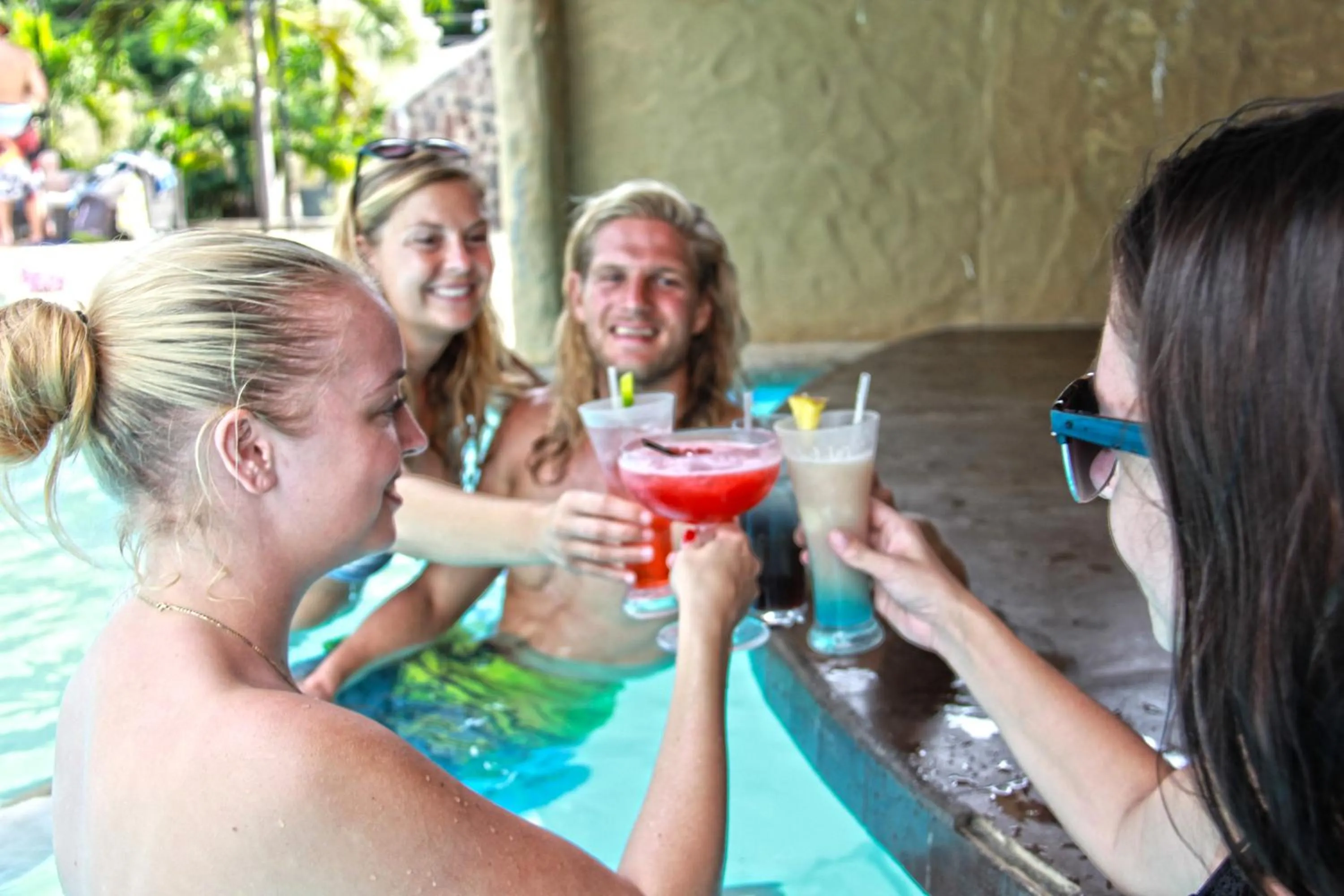 Lounge or bar in Surf Ranch Hotel & Resort