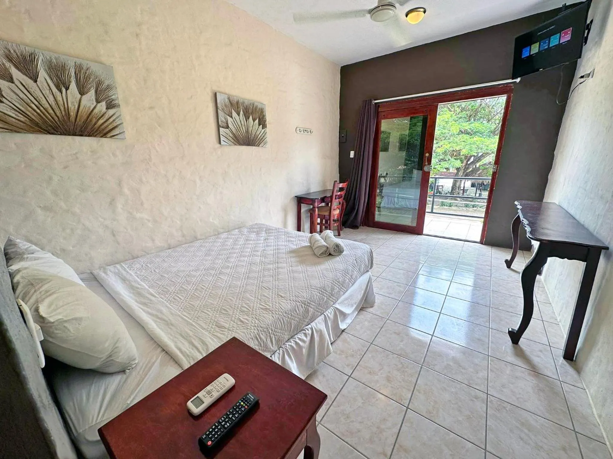 Bedroom in Surf Ranch Hotel & Resort