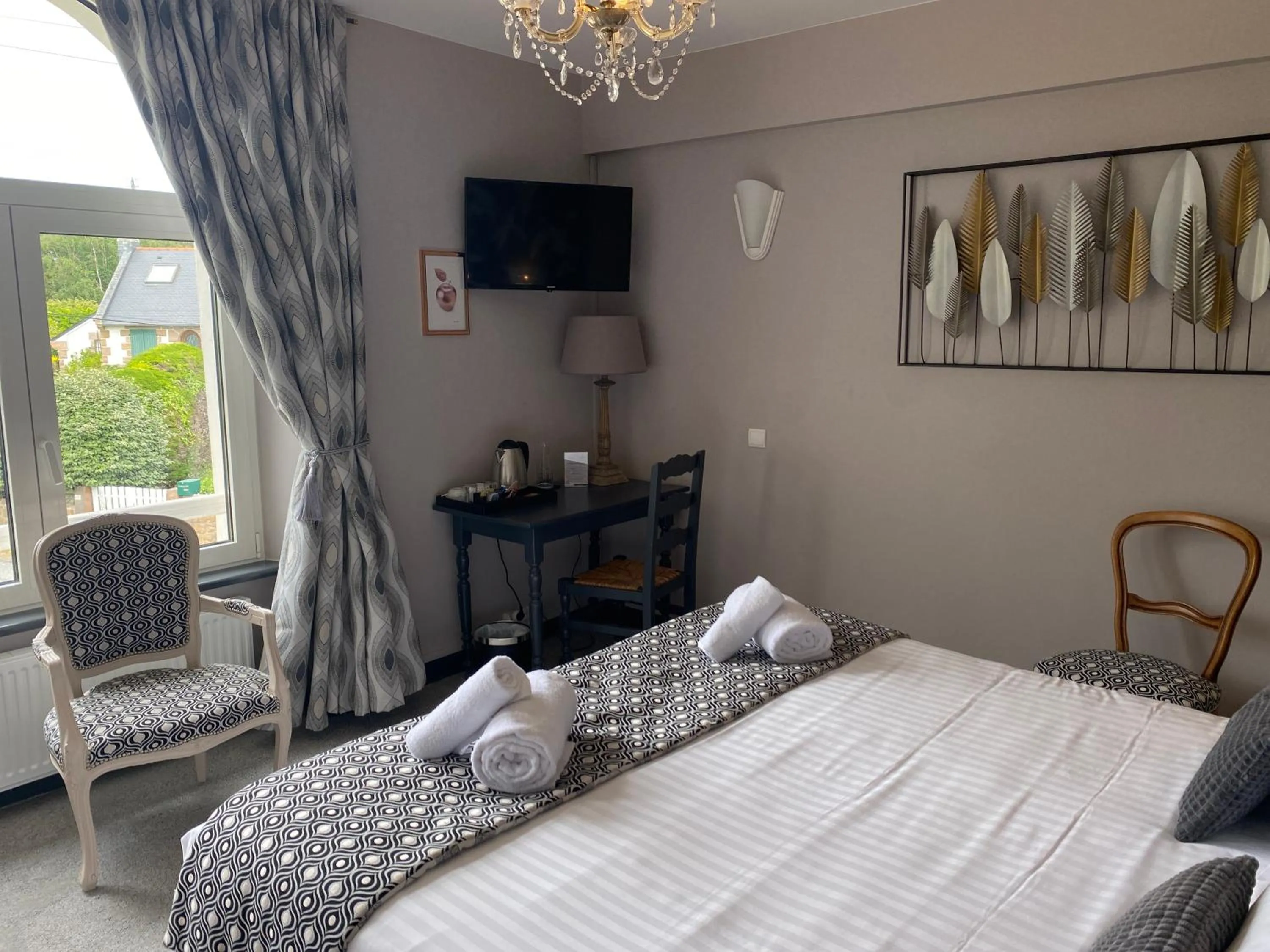 TV and multimedia, Bed in Park Hotel Bellevue