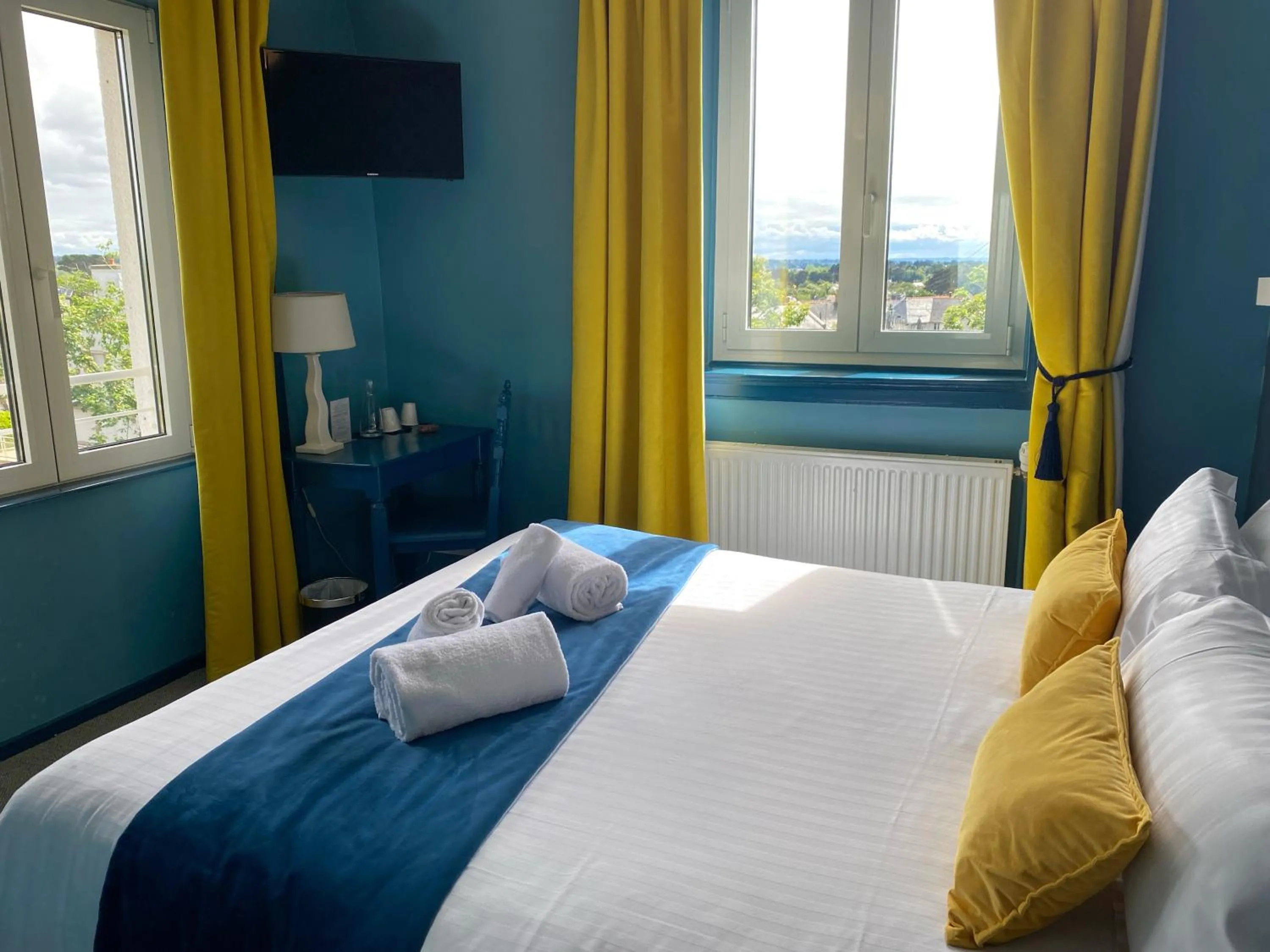 Photo of the whole room, Bed in Park Hotel Bellevue