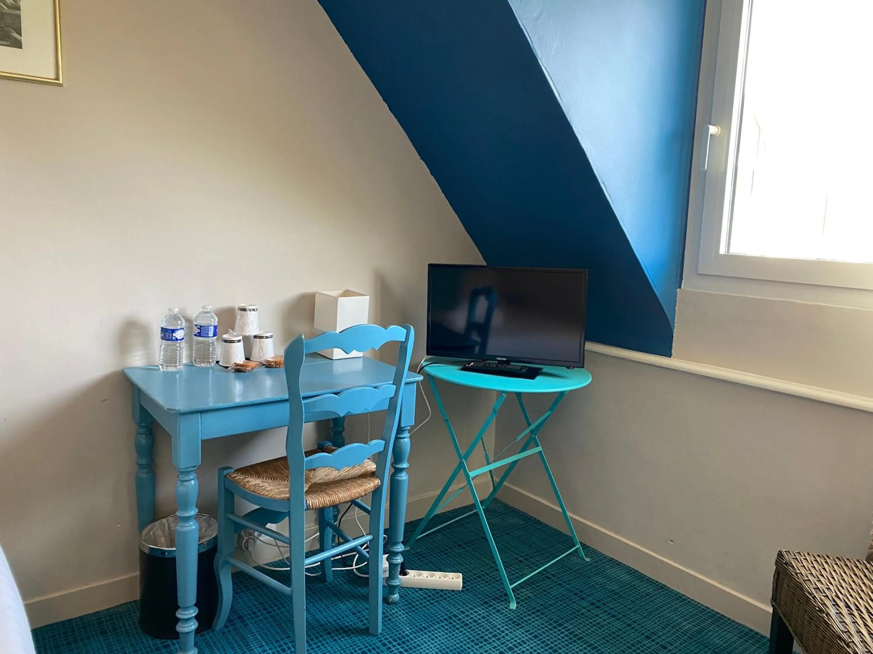 TV and multimedia in Park Hotel Bellevue