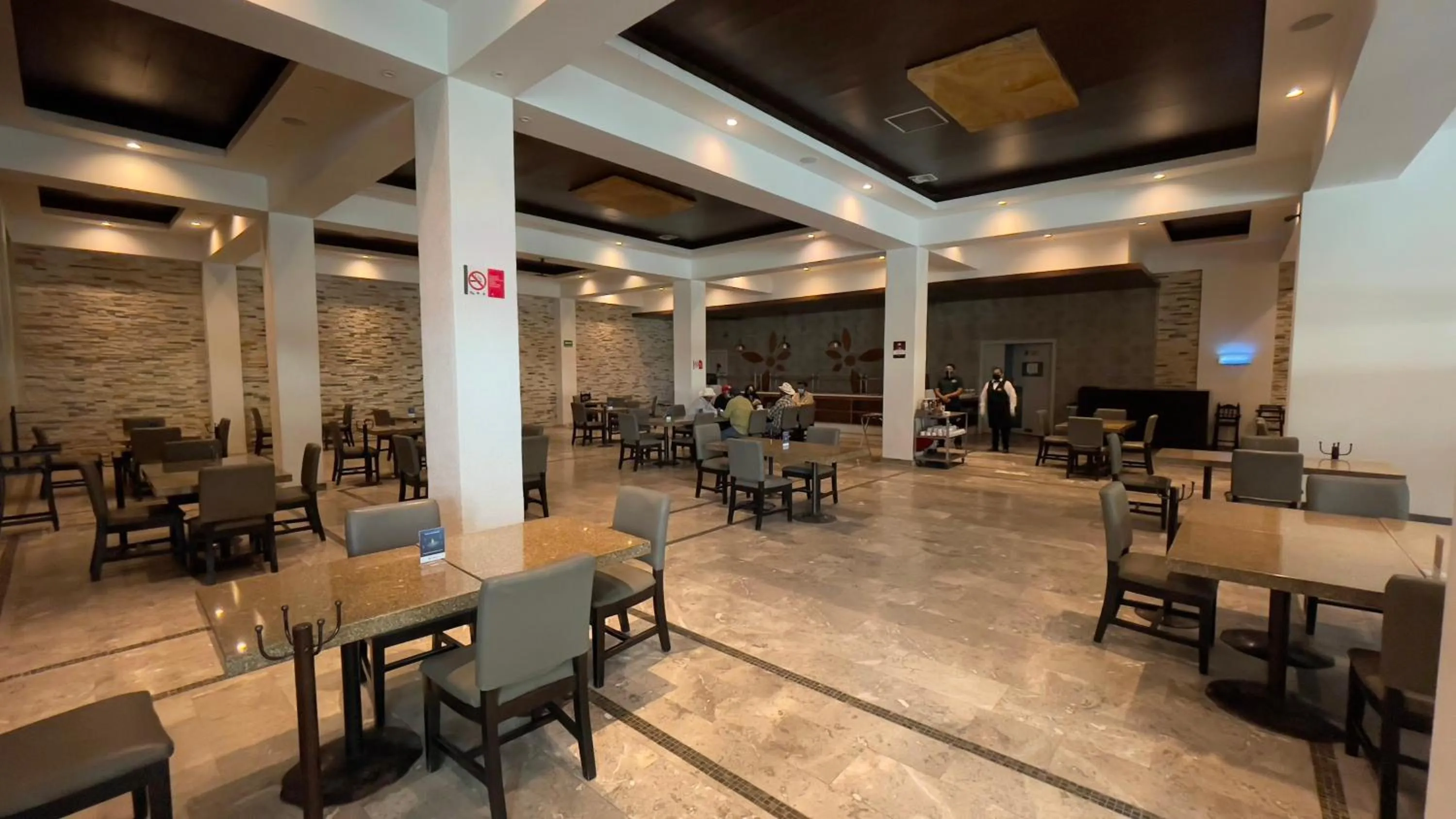 Restaurant/places to eat in Hotel El Sembrador