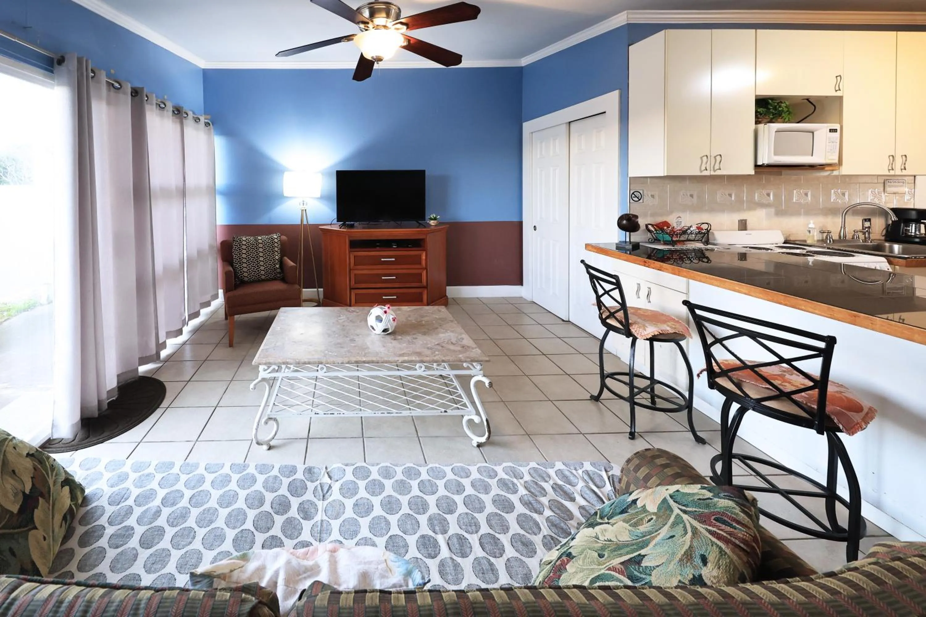 Living room in Beachwood Condos & Resort