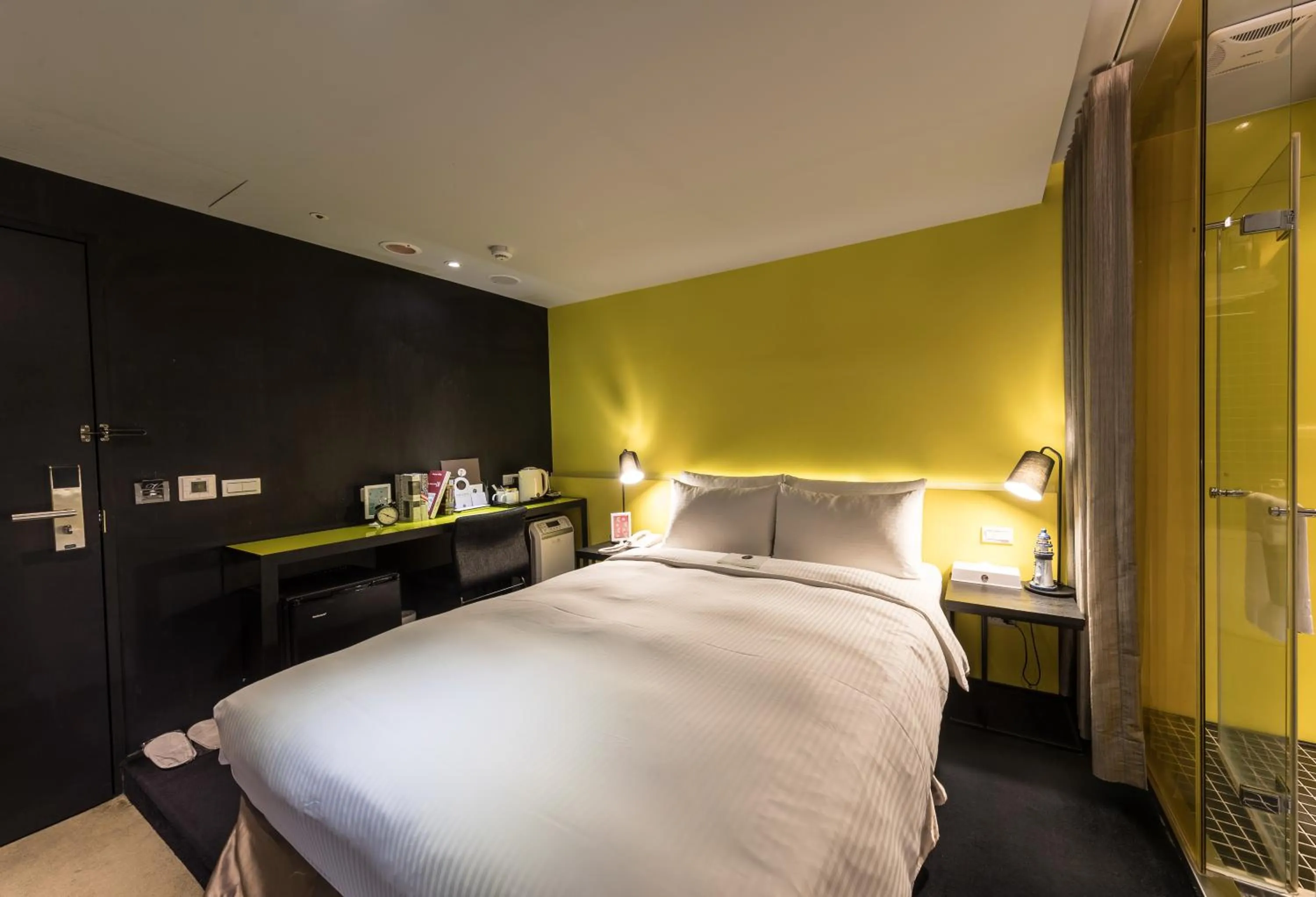 Bed in Vendome East Inn