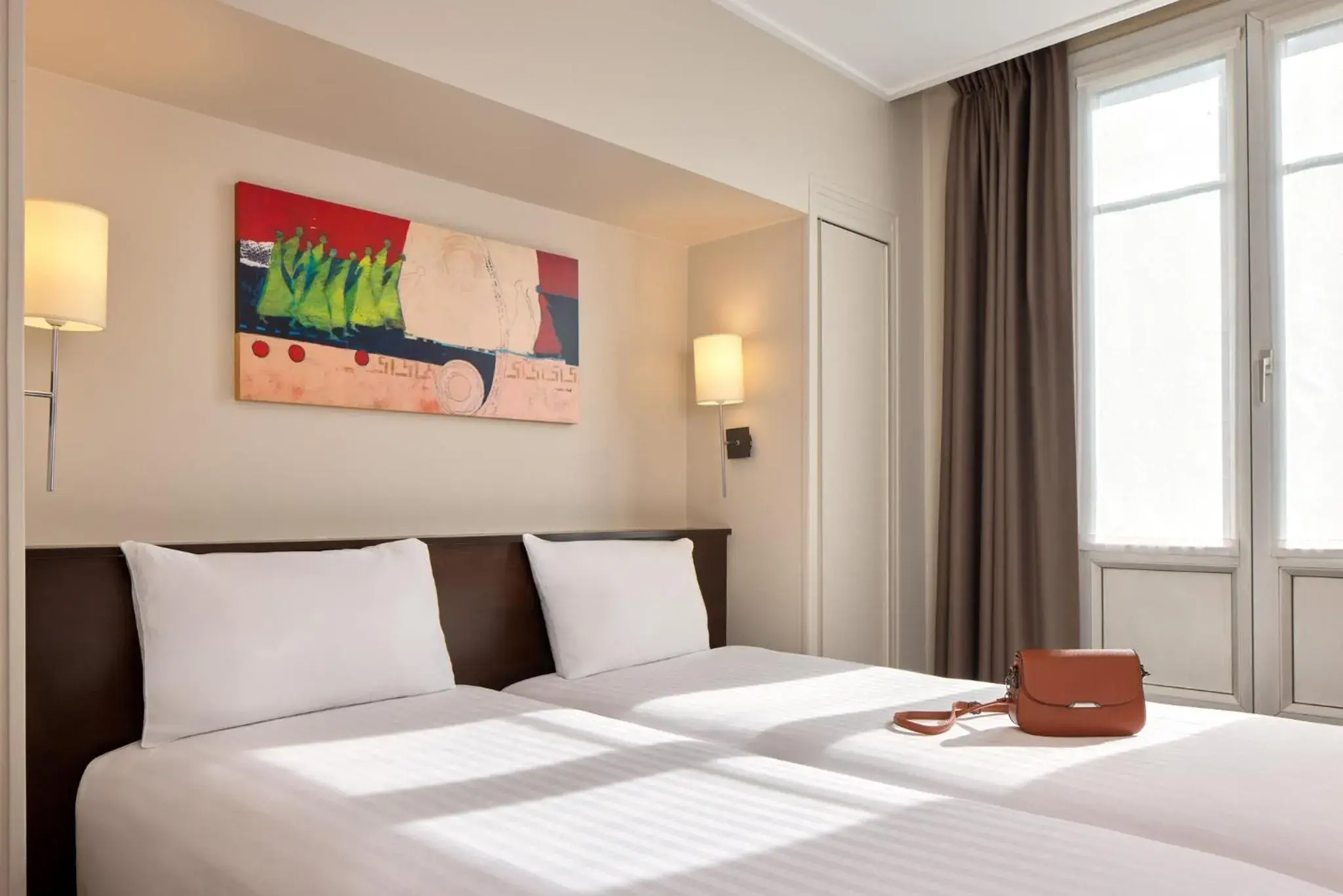 Comfort Twin Room in Timhotel Odessa Montparnasse Comfort Twin Room in Timhotel Odessa Montparnasse