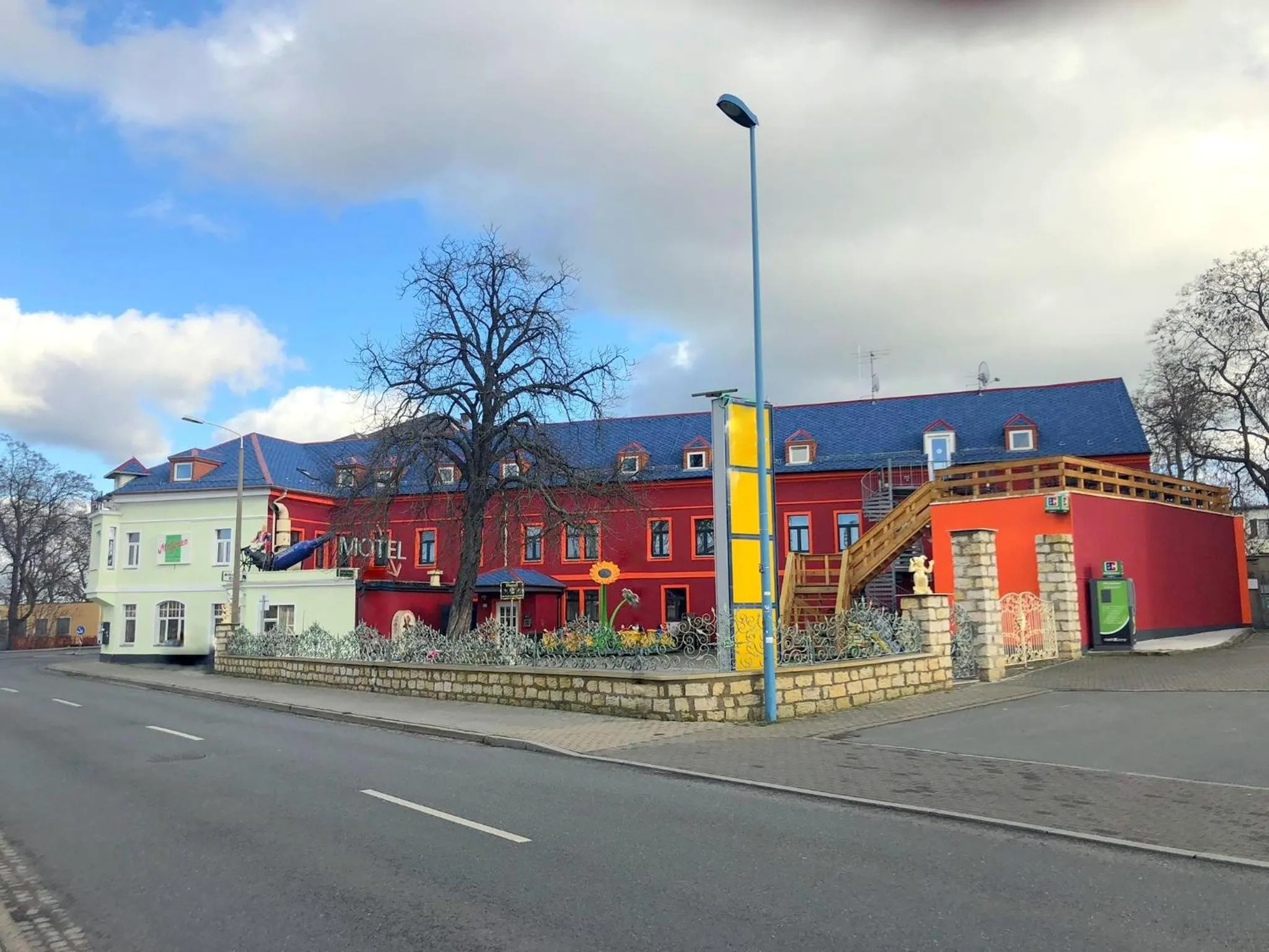 Property building in Hotel Eulenspiegel - Das Erlebnishotel in Riesa