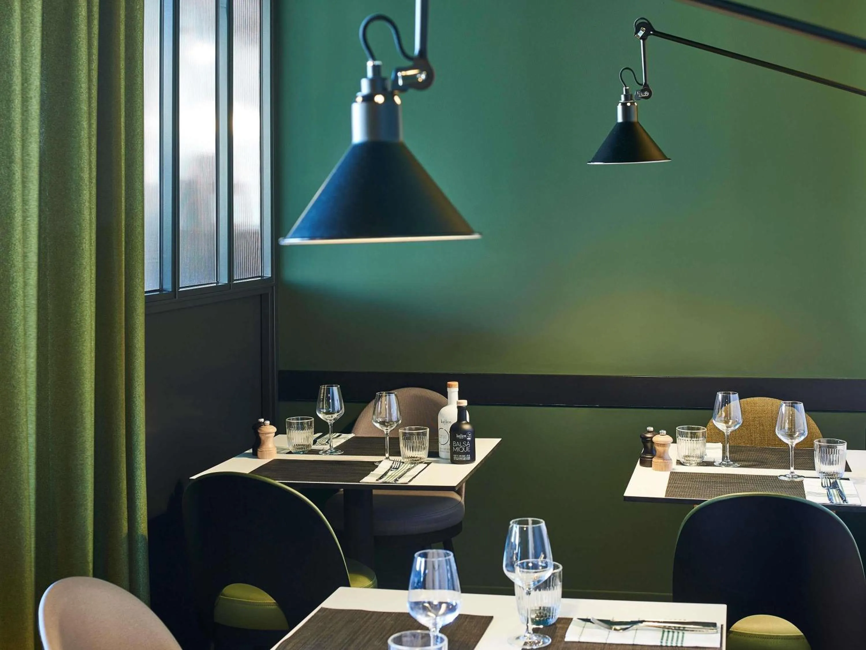 Property building in Novotel Paris Gare De Lyon