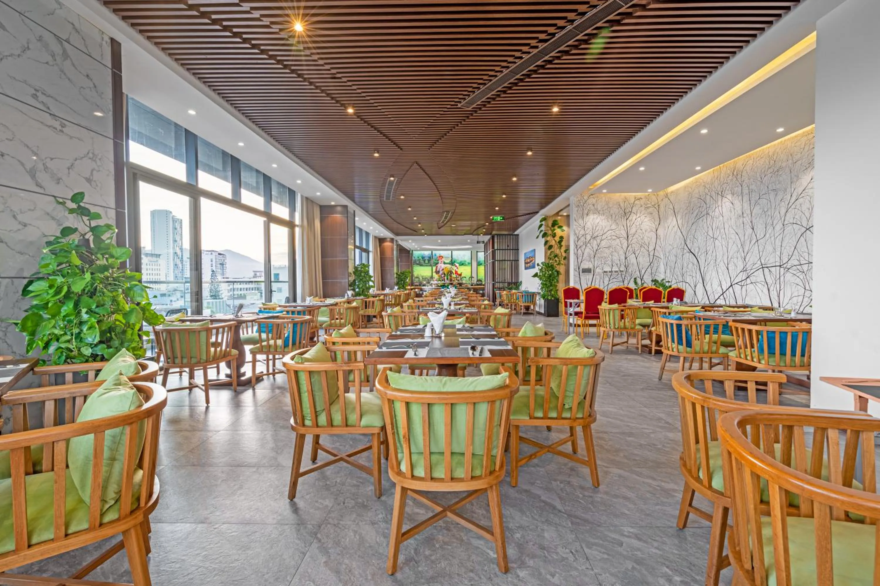 Restaurant/places to eat in G8 Luxury Hotel and Spa Da Nang