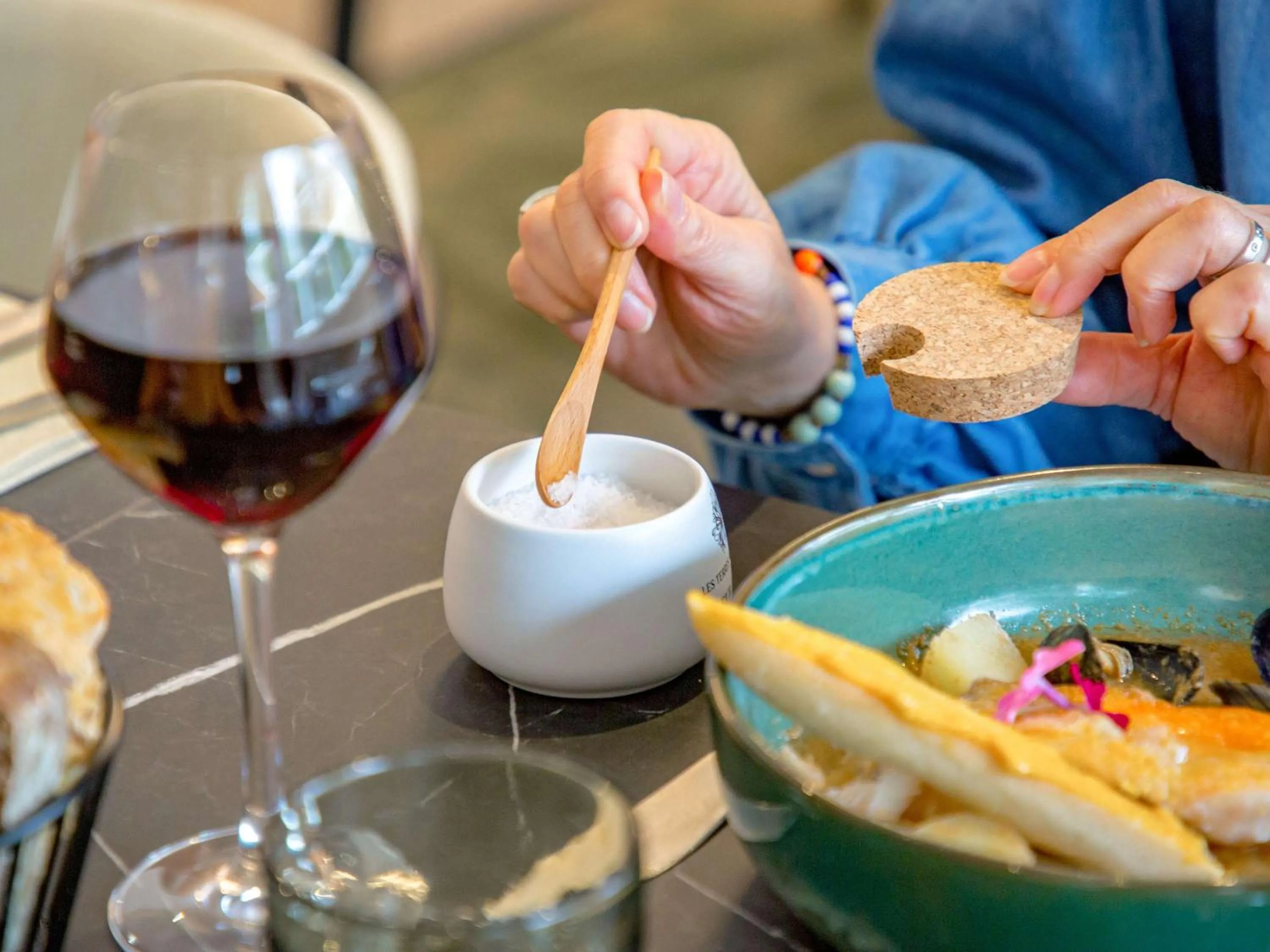 Restaurant/places to eat in Novotel Aix-en-Provence Beaumanoir