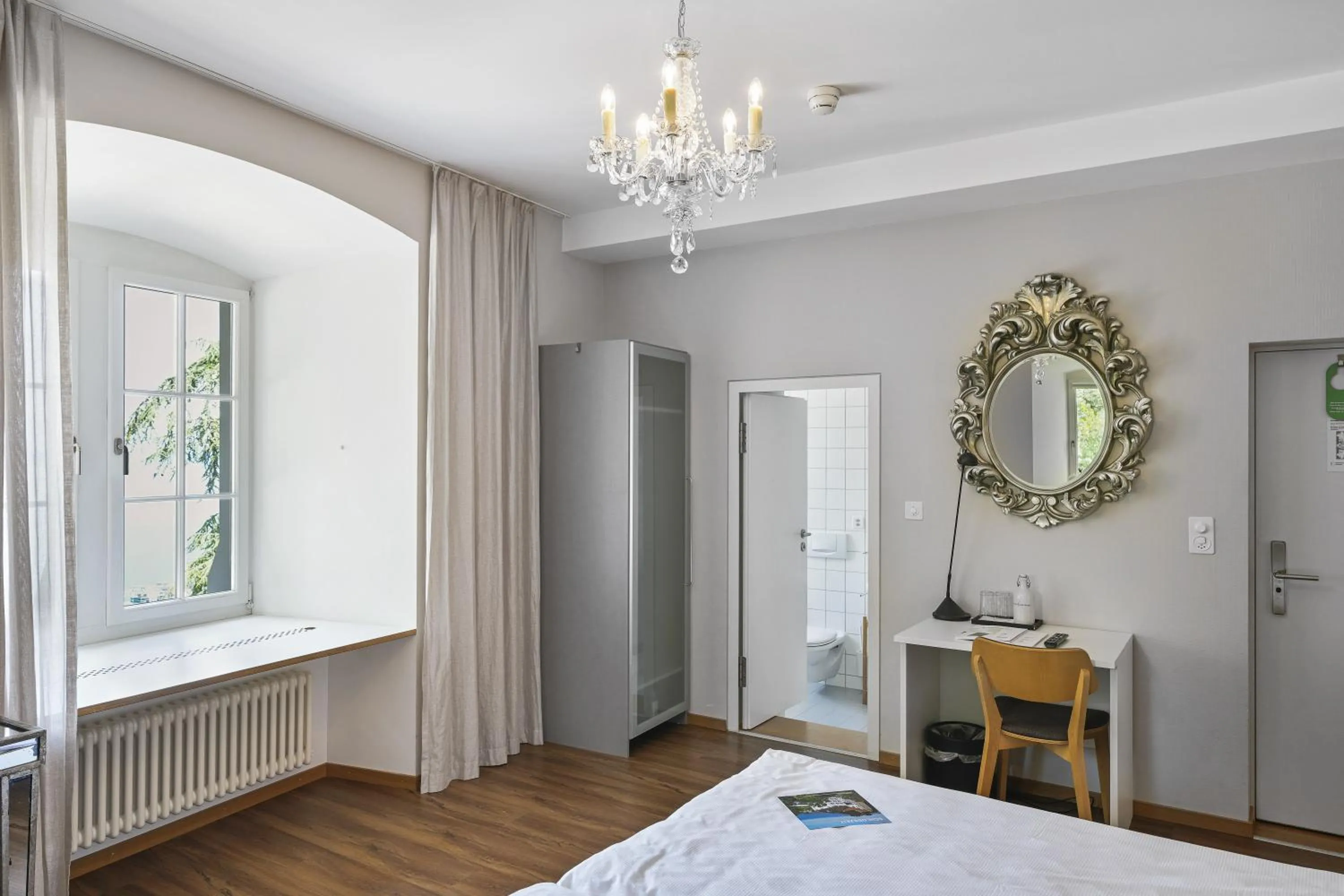 Bed in Schloss Wartensee