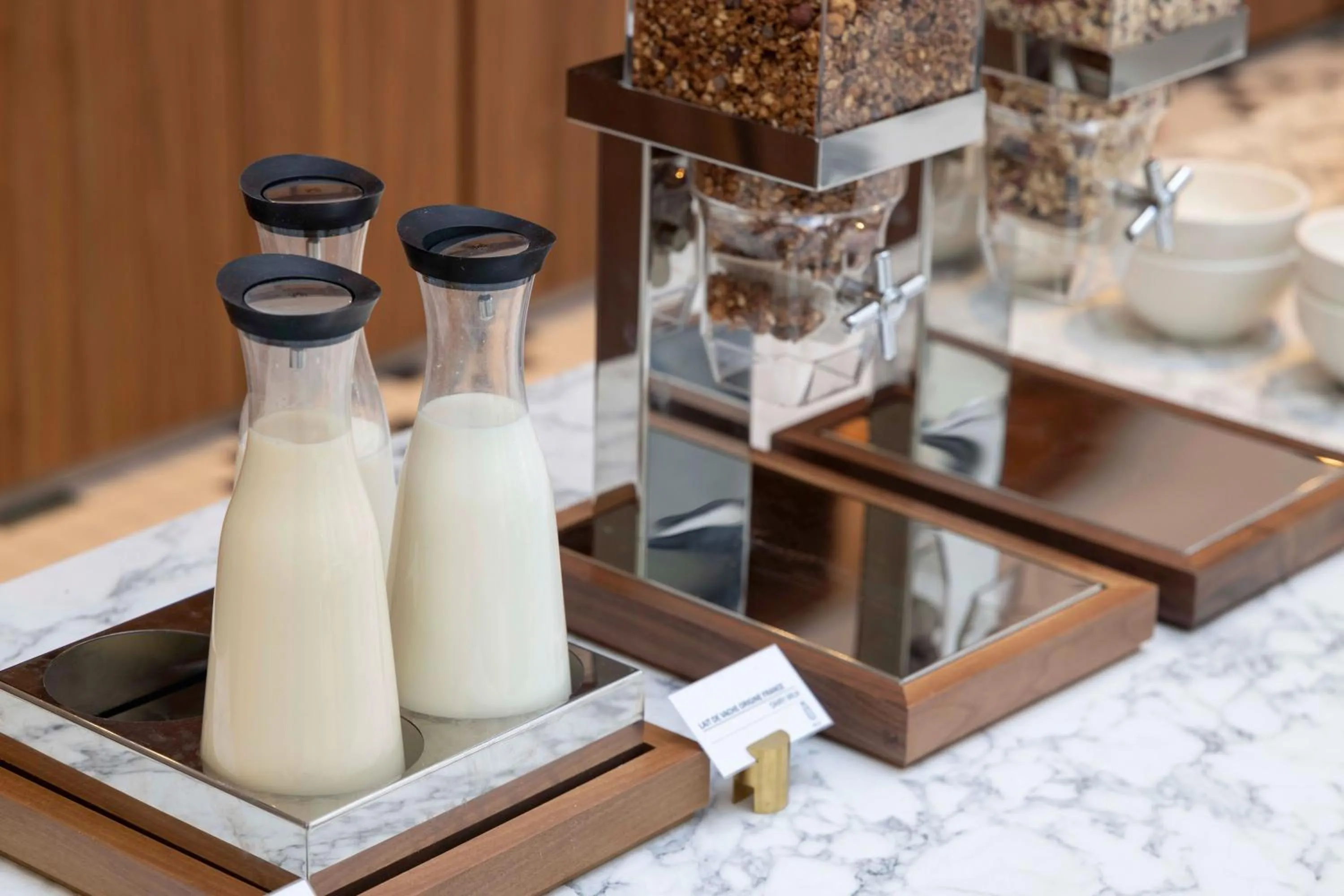 Breakfast in Hotel Grand Coeur Latin