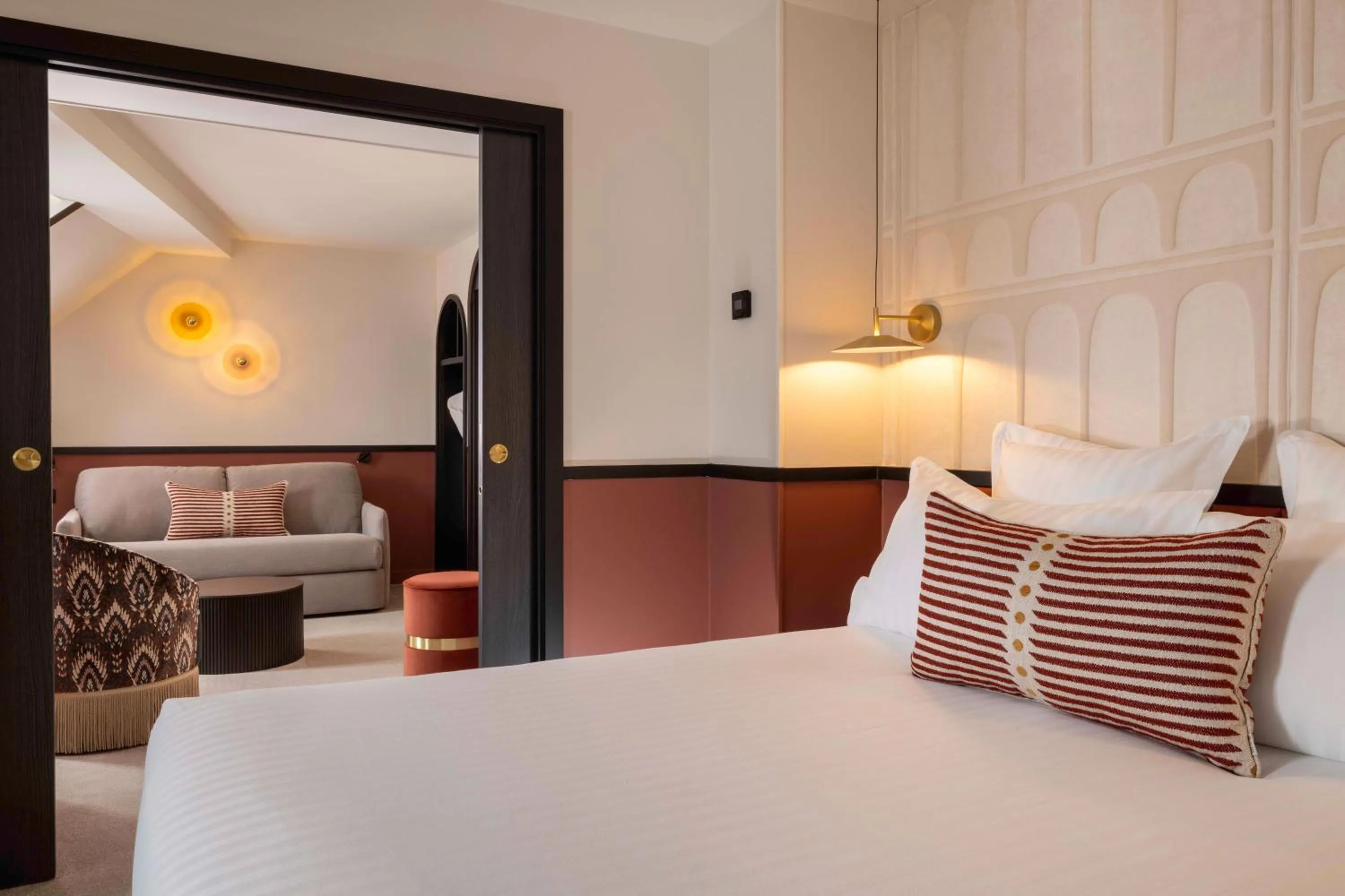 Bed in Hotel Grand Coeur Latin