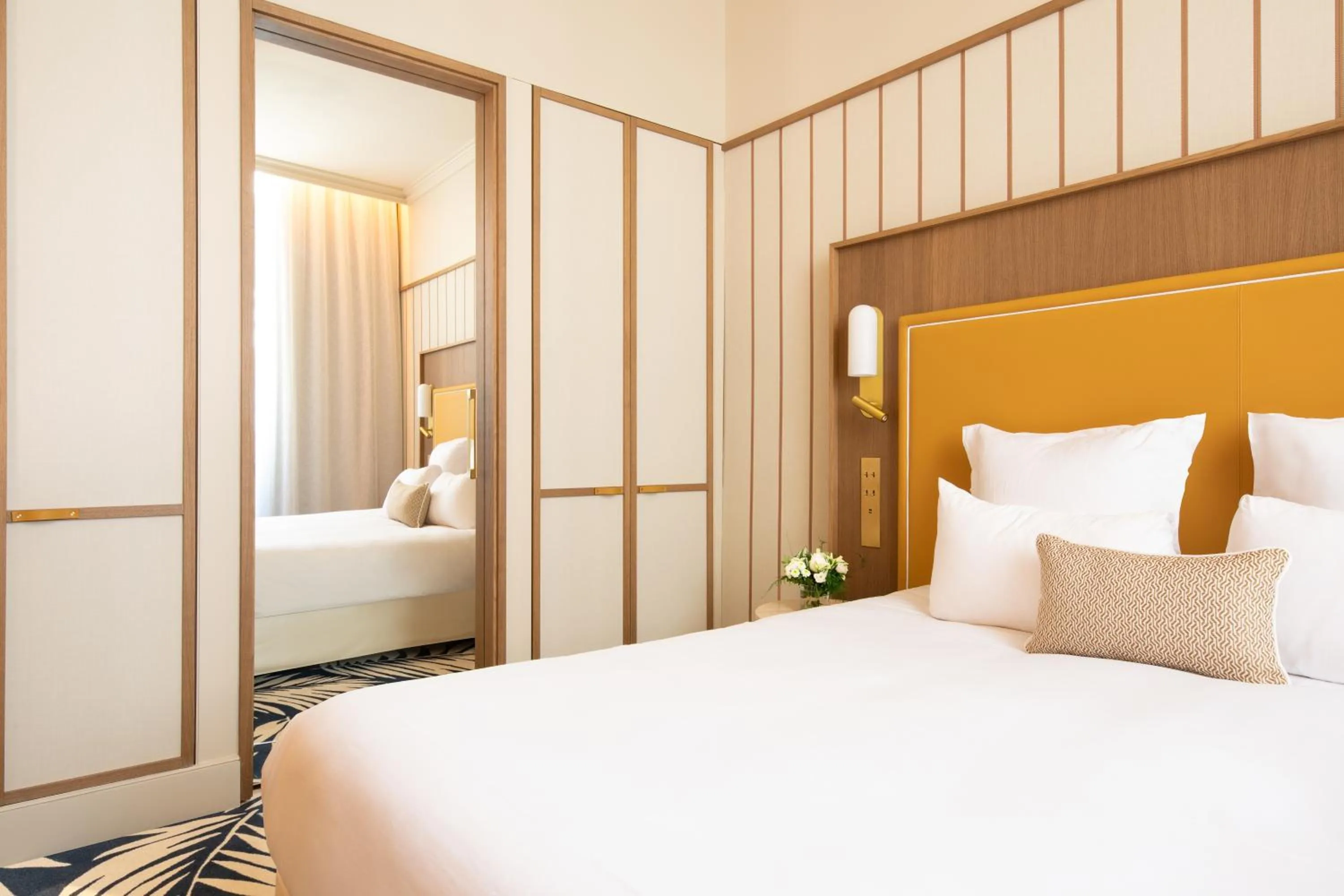 Bed in Grand Hotel Beauvau Marseille Vieux-Port - MGallery Collection