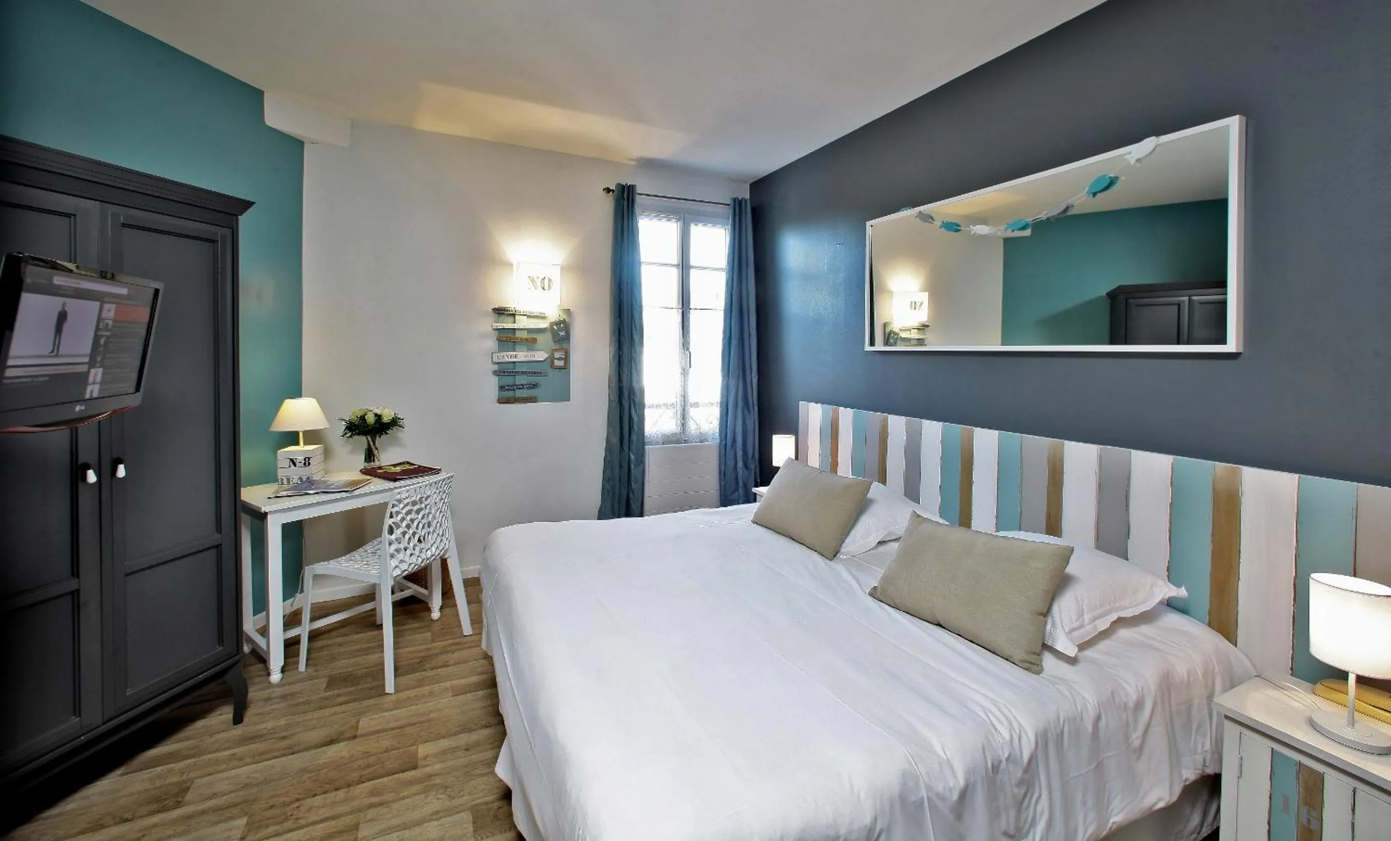 Photo of the whole room, Bed in Logis Hôtel La Chaize