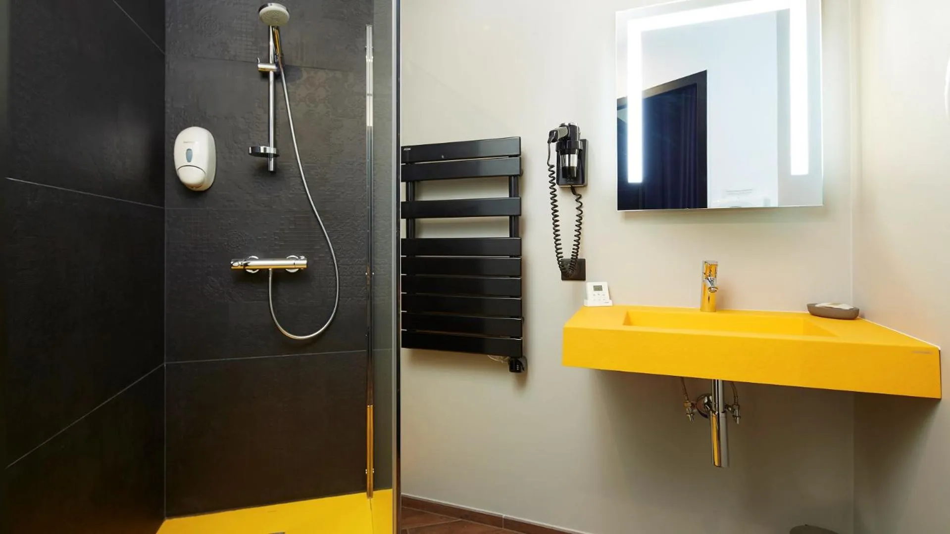 Bathroom in Logis Hôtel La Chaize