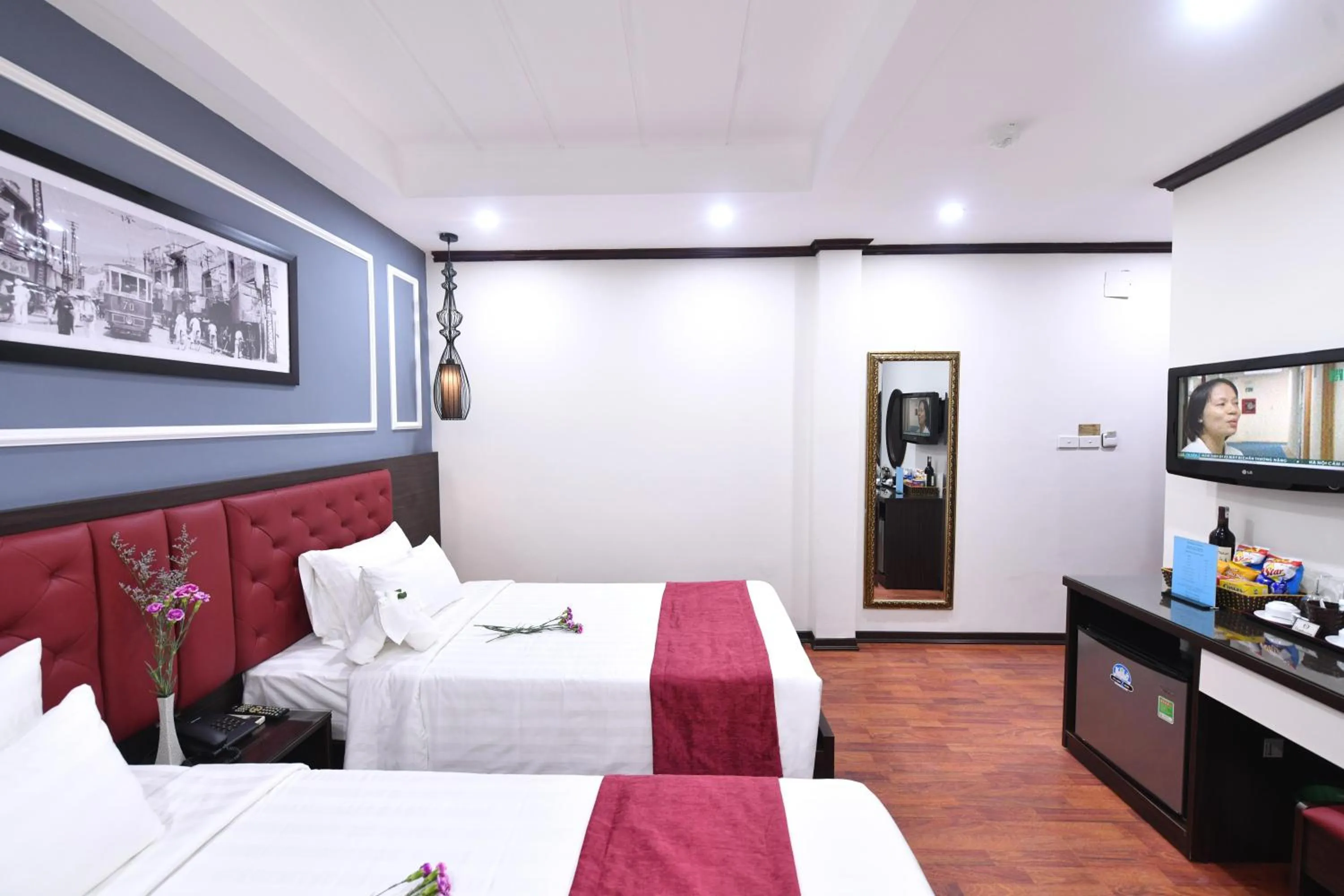 Bed in Hanoi Elpis Grand Hotel