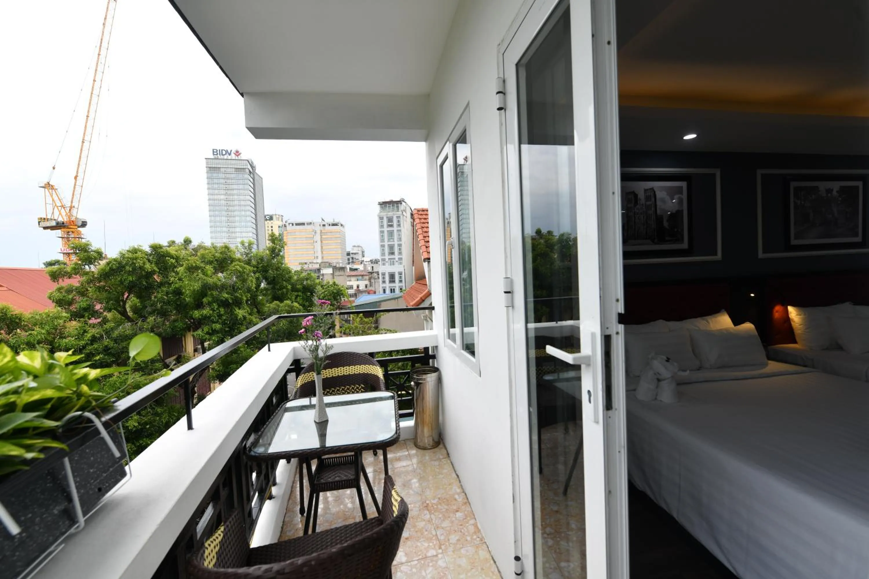 View (from property/room), Bed in Hanoi Elpis Grand Hotel