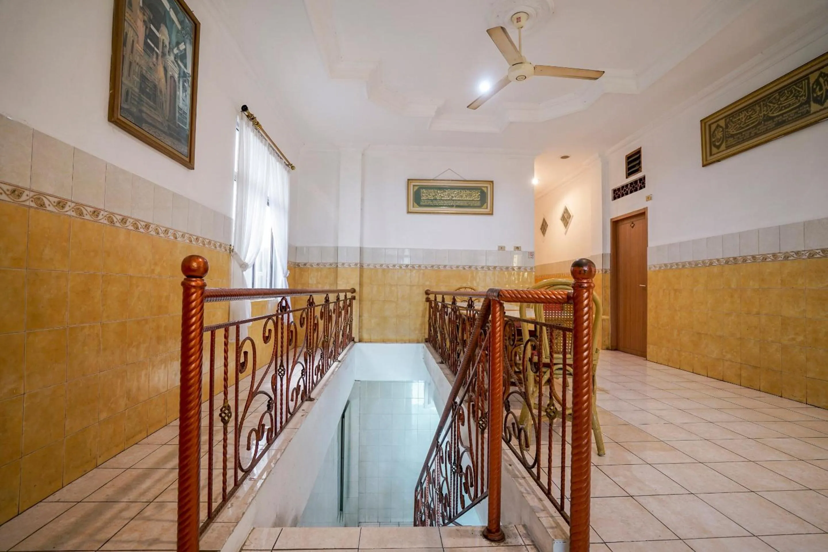 Lobby or reception in SUPER OYO 1173 Hotel Shofa Marwah