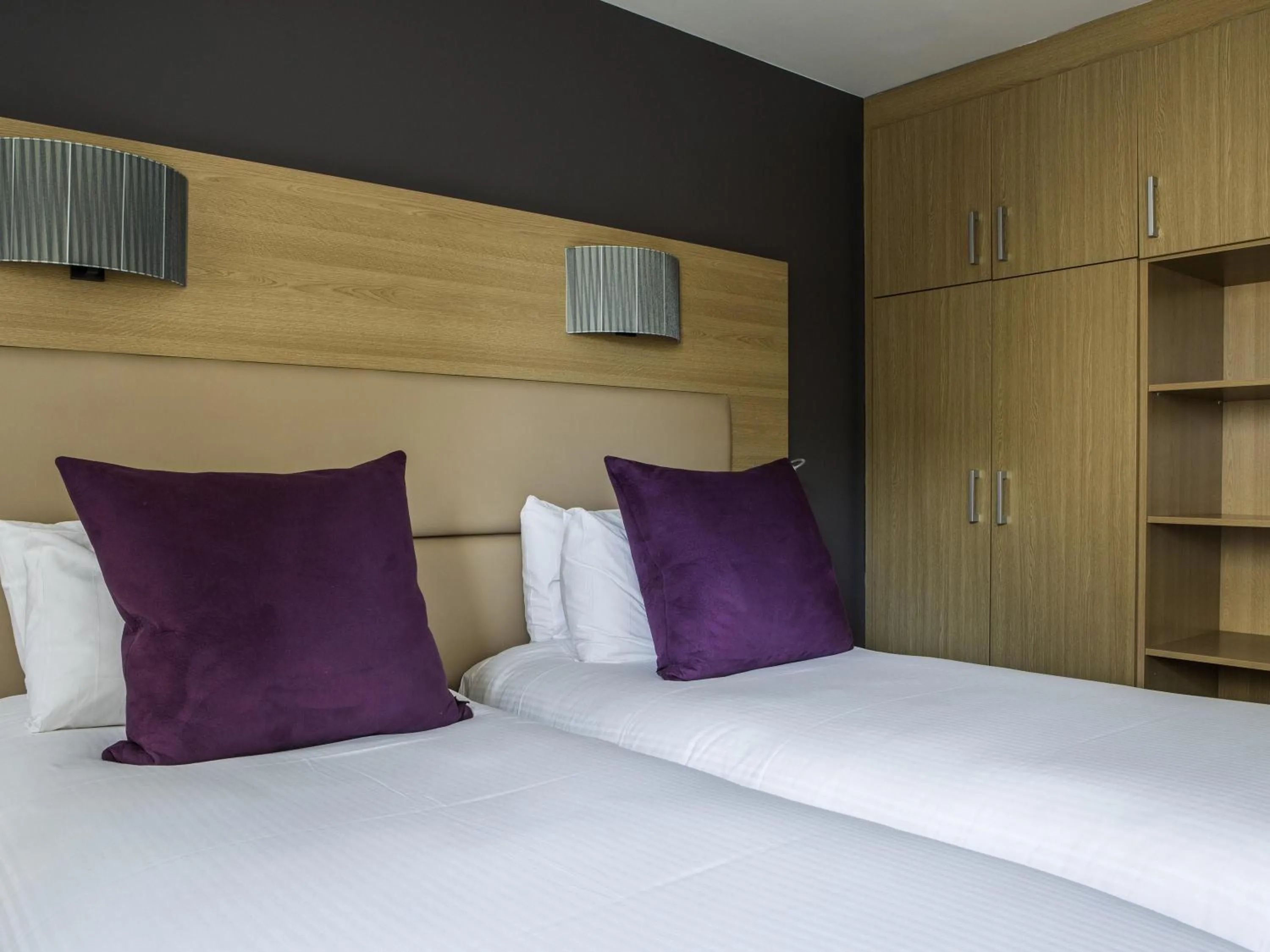 Bedroom, Bed in Grand Hôtel Roi René Aix - MGallery Collection