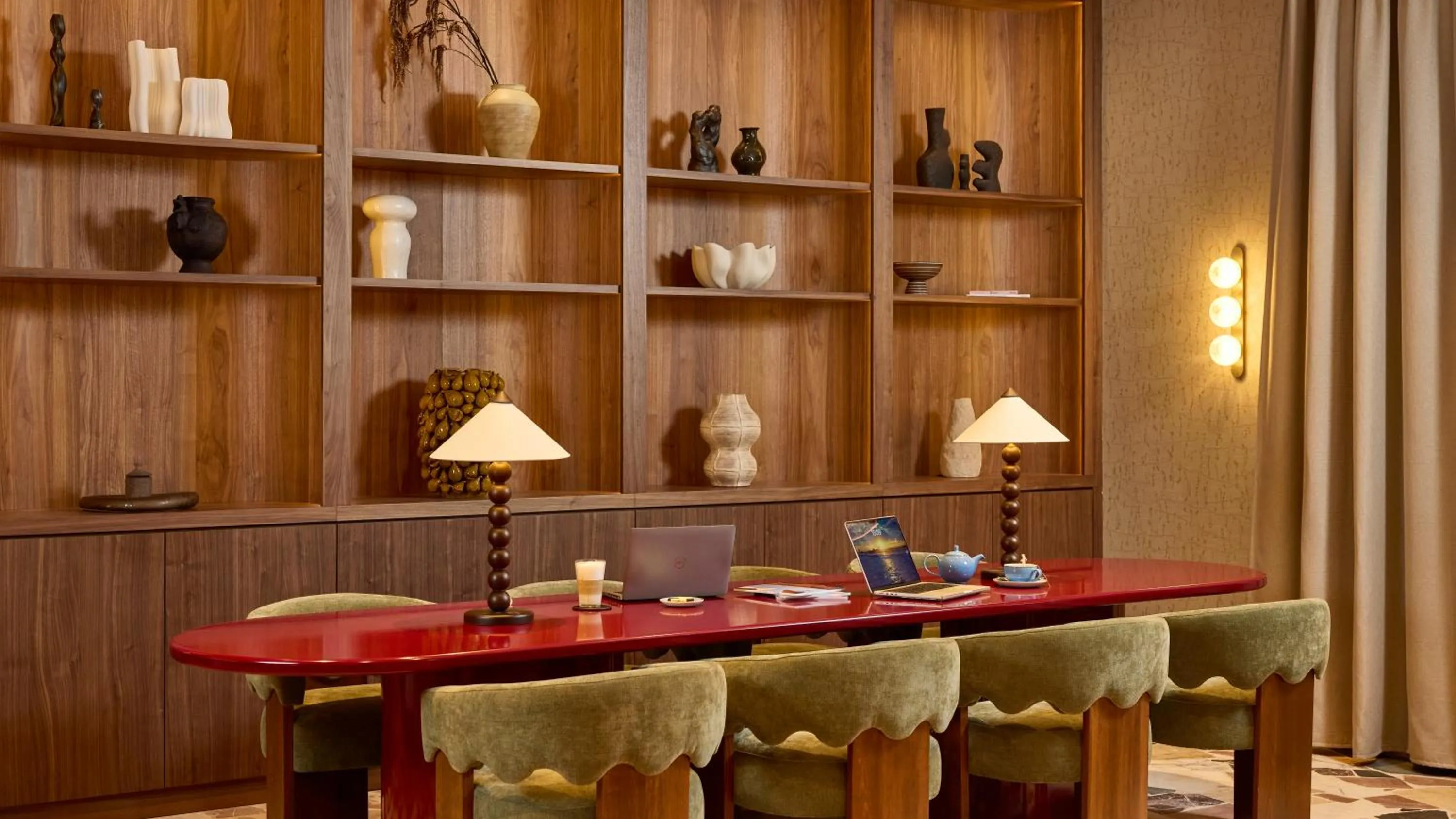 Lobby or reception in Grand Hôtel Roi René Aix - MGallery Collection