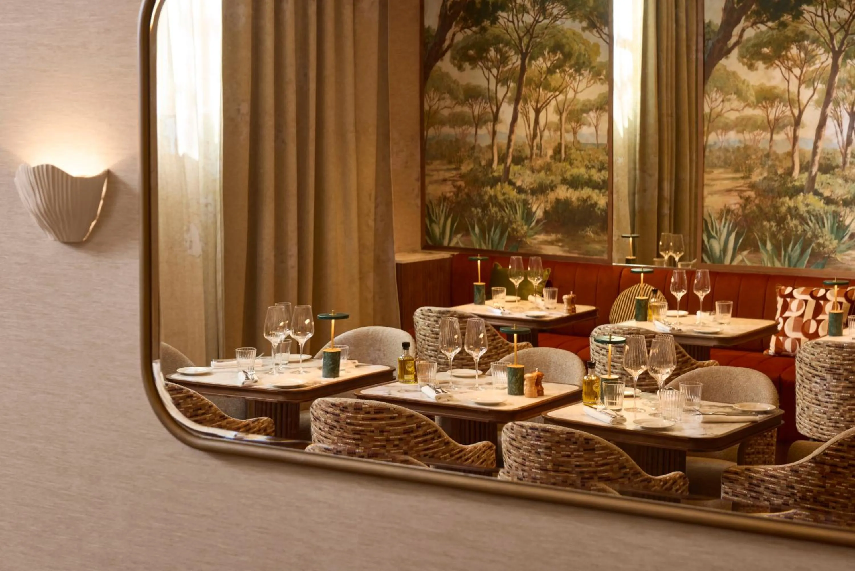 Restaurant/places to eat in Grand Hôtel Roi René Aix - MGallery Collection