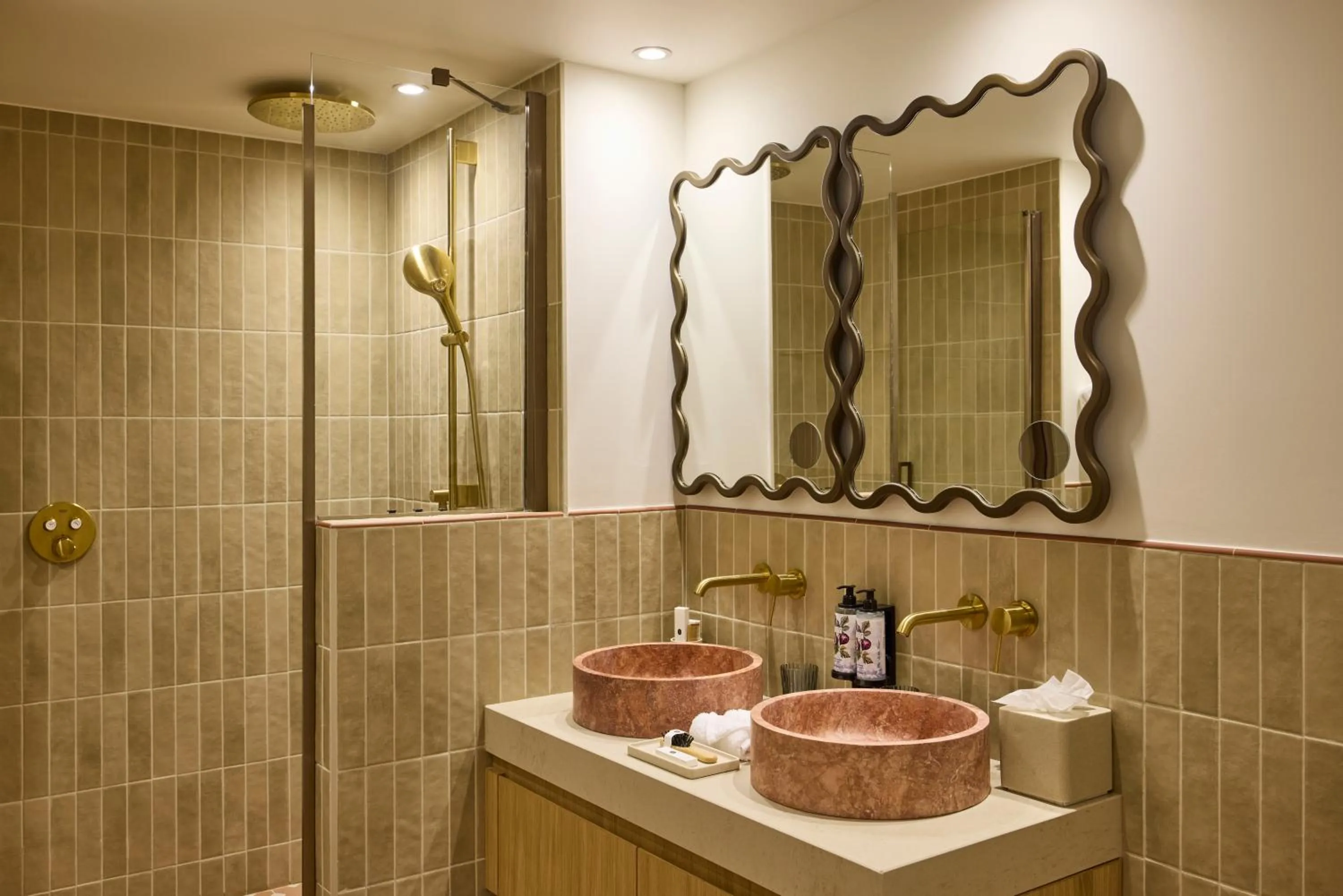 Bathroom in Grand Hôtel Roi René Aix - MGallery Collection