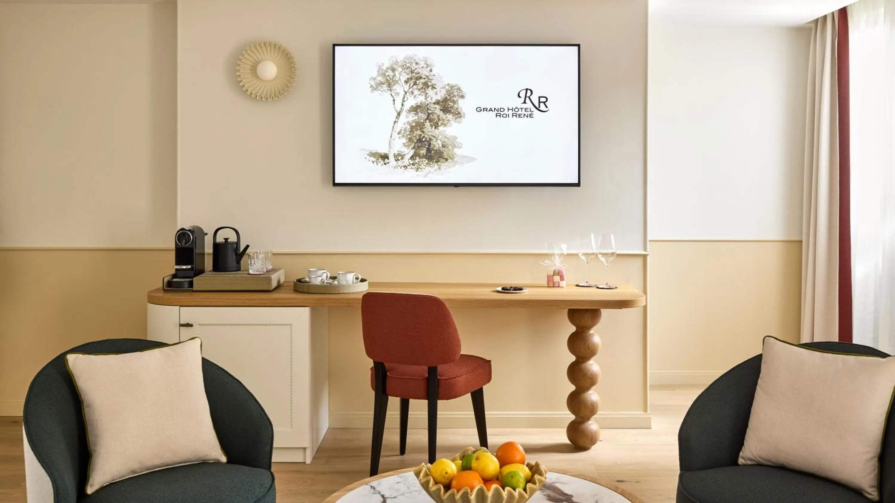 Living room in Grand Hôtel Roi René Aix - MGallery Collection