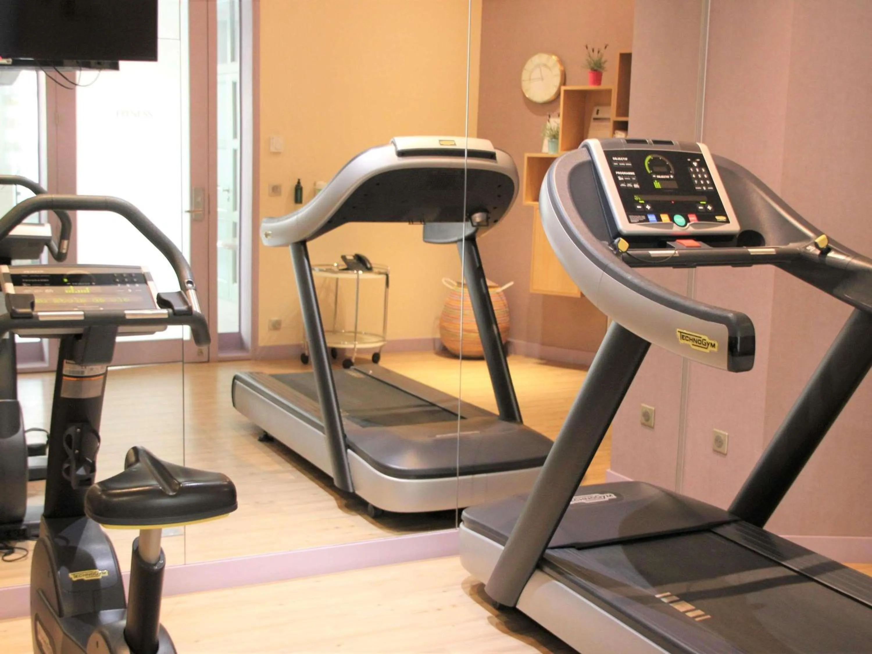 Fitness centre/facilities in Grand Hôtel Roi René Aix - MGallery Collection