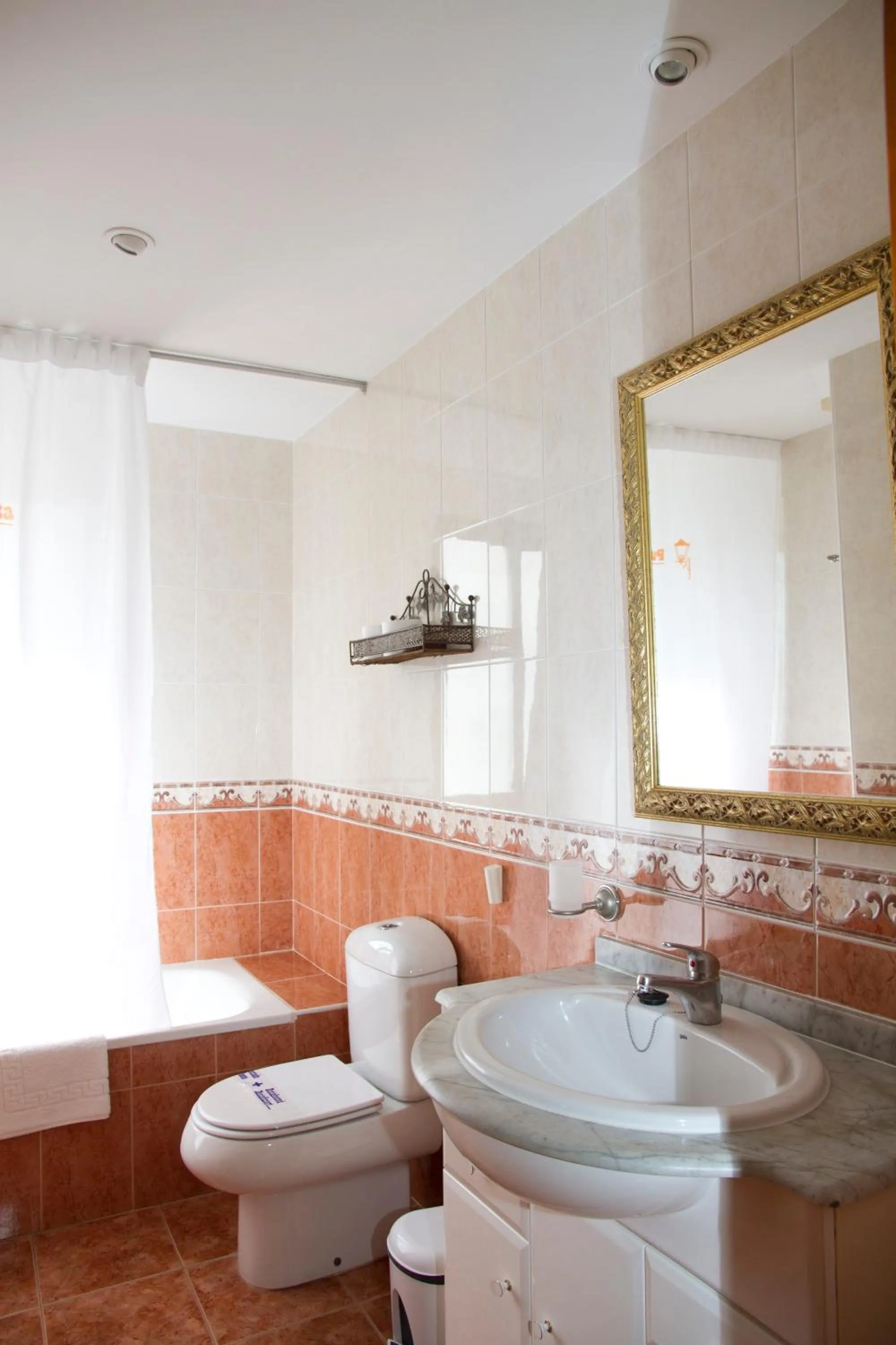 Bathroom in Pueblo Evita