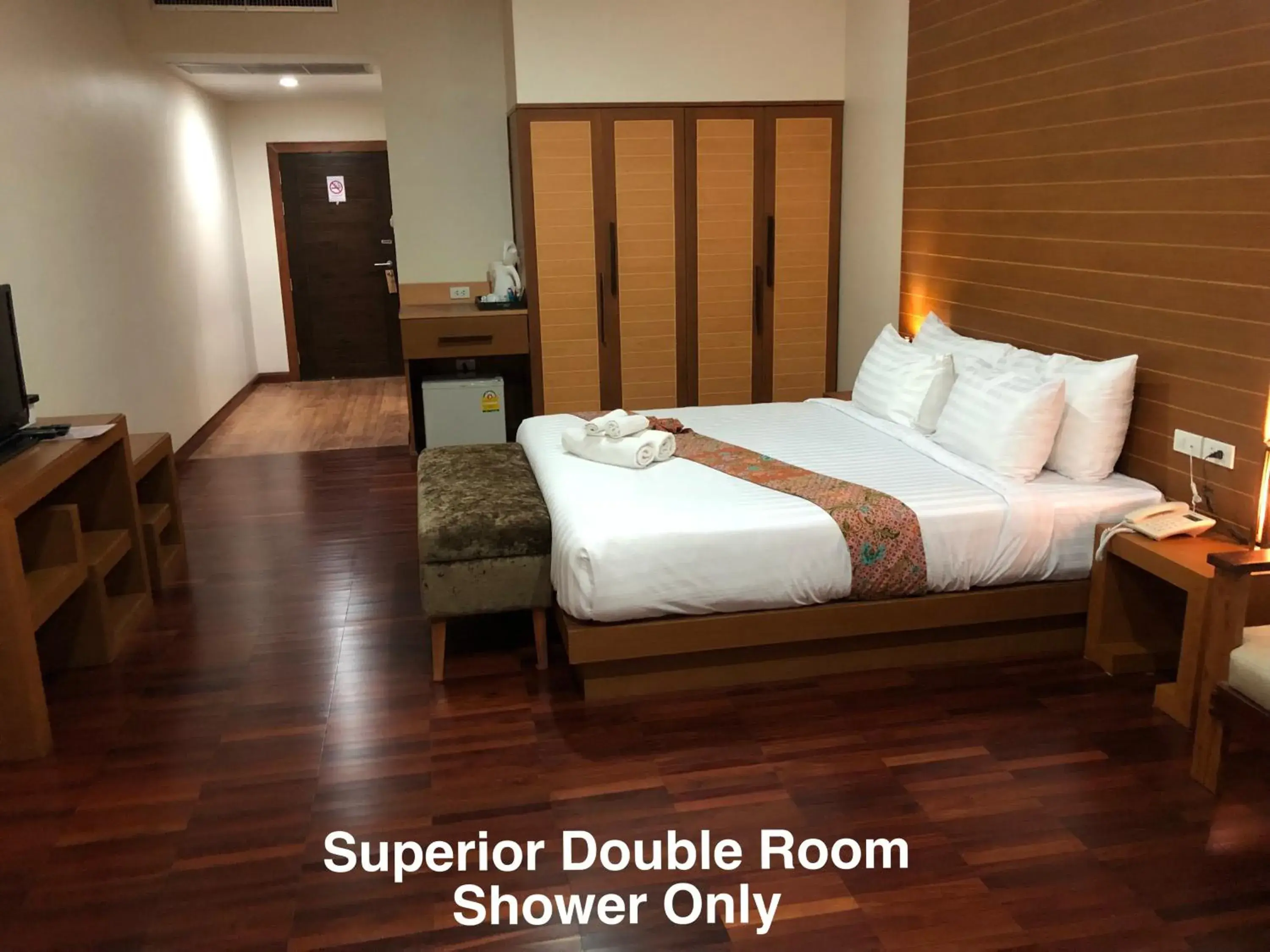Superior Double Room in Taman Resort Superior Double Room in Taman Resort