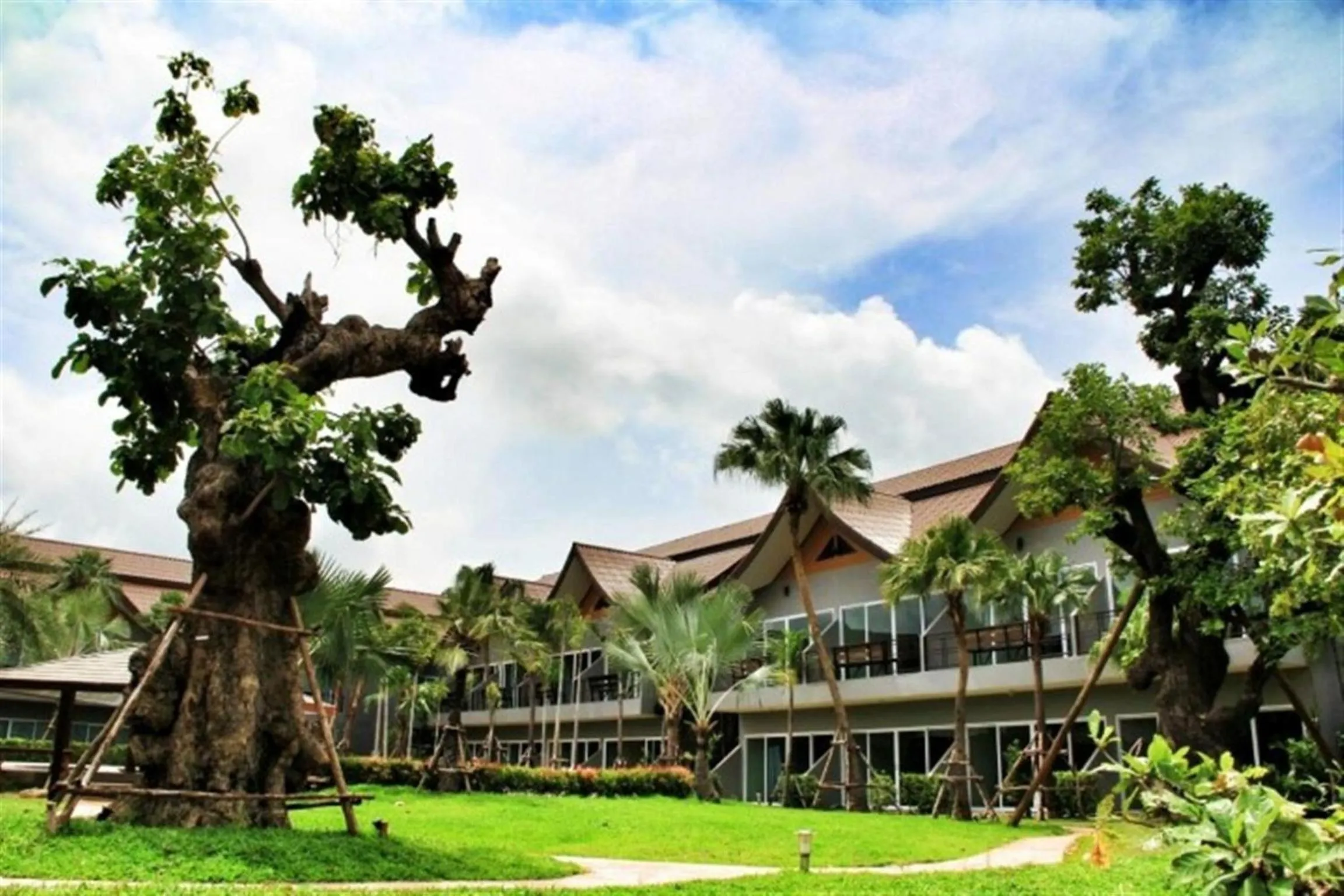 Area and facilities in Taman Resort