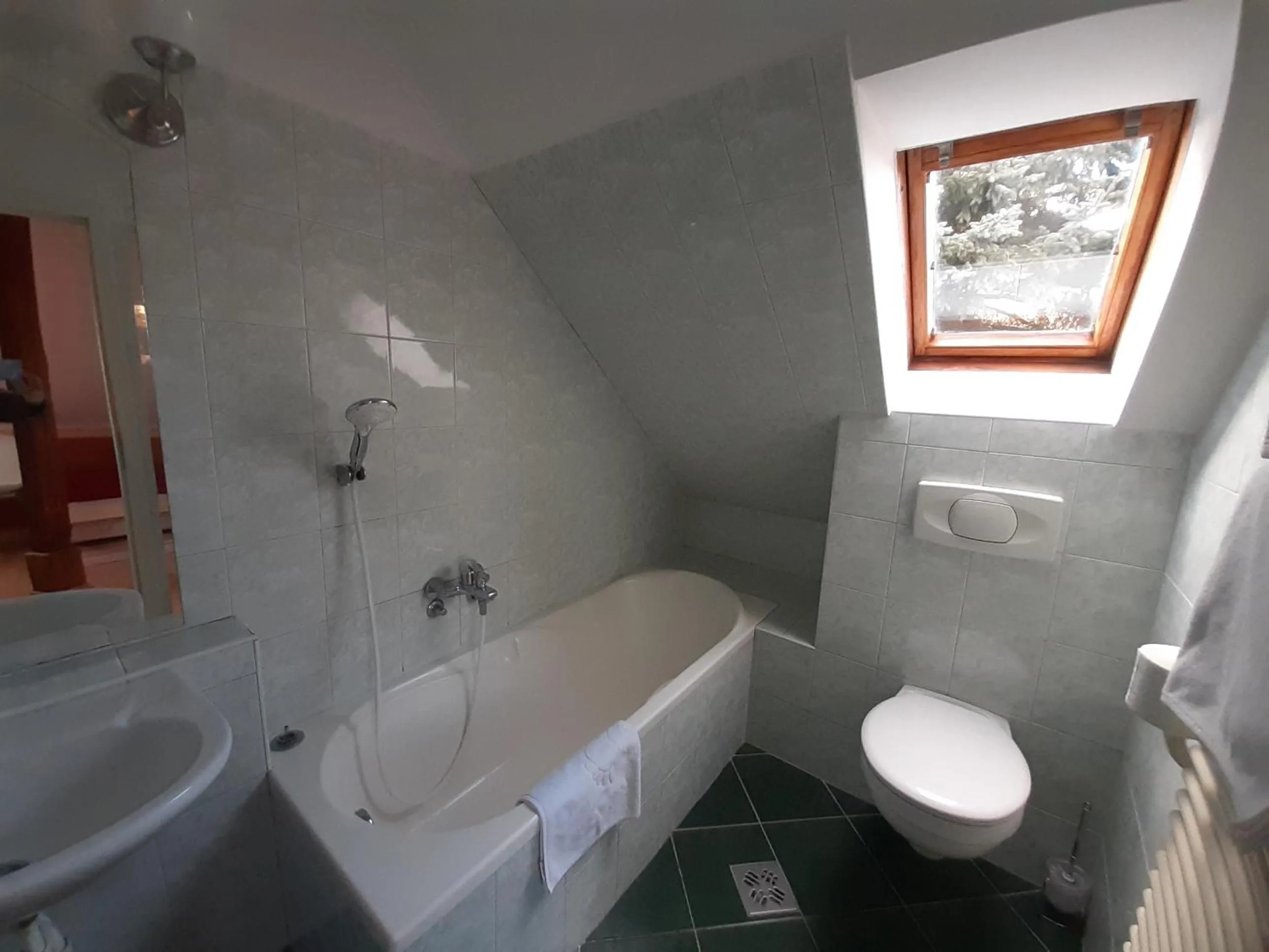 Shower in Szalay Villa