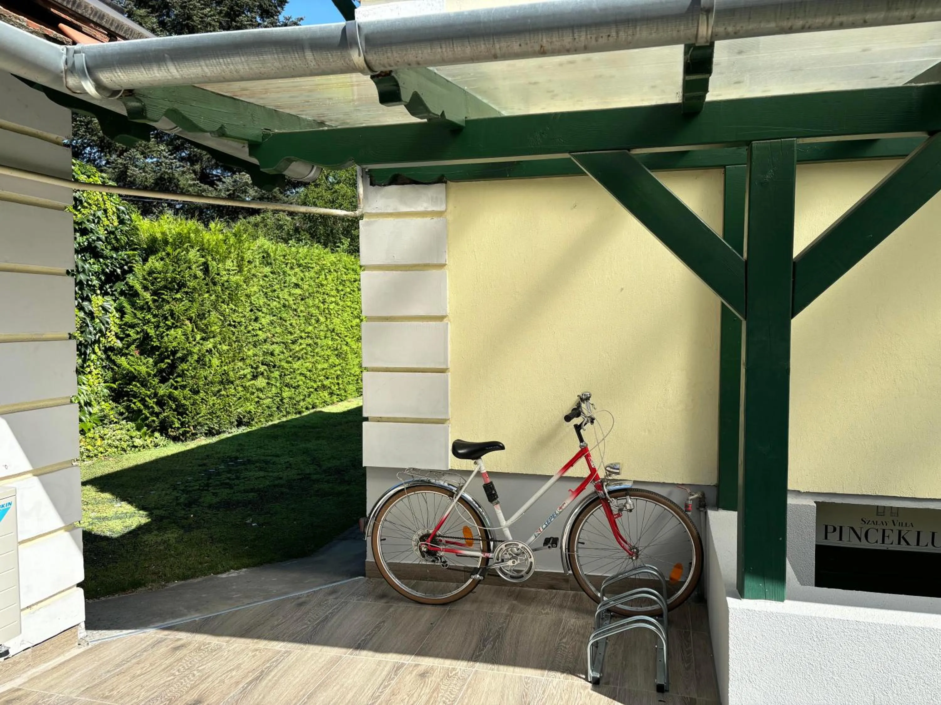 Property building in Szalay Villa