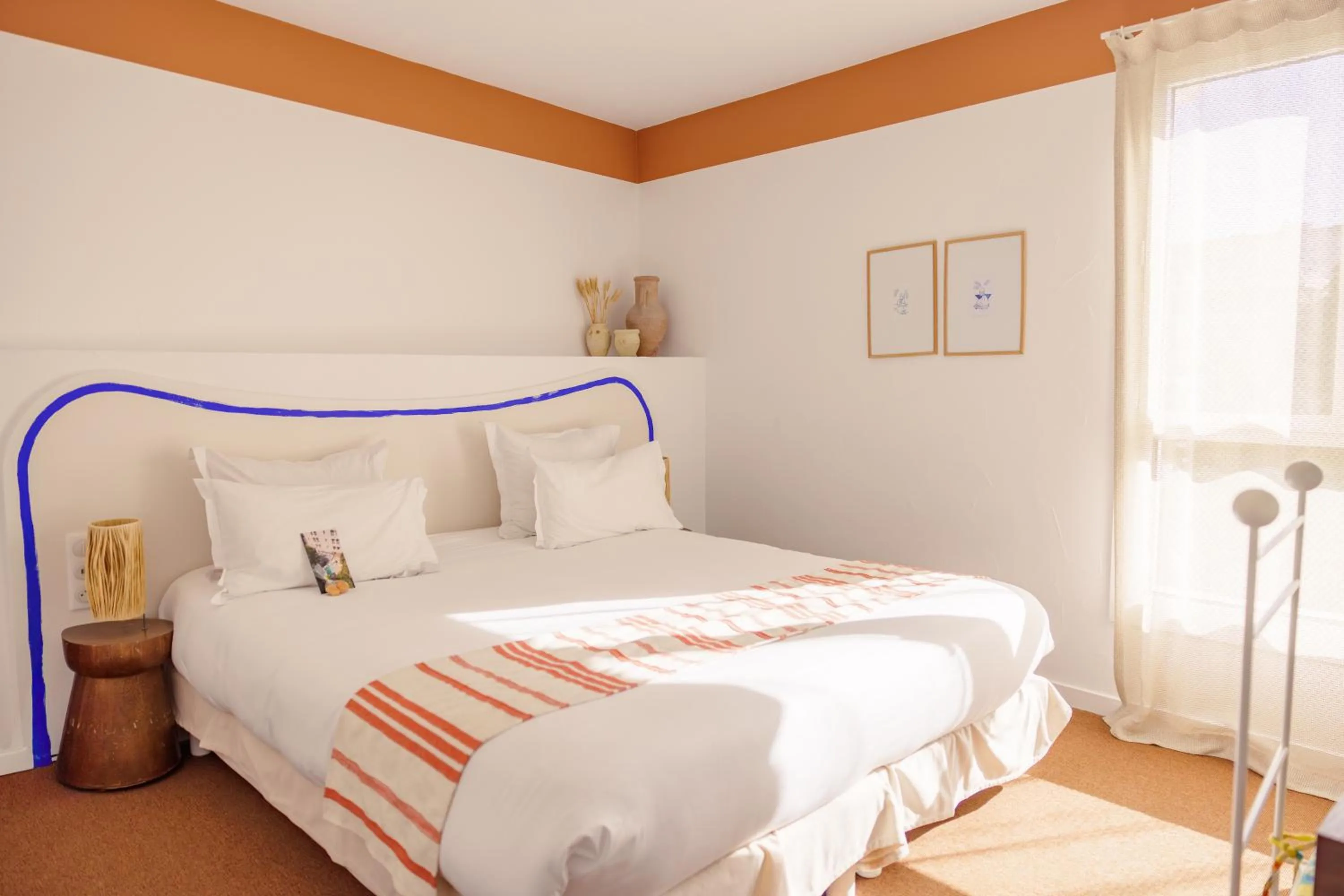 Bed in Hôtel Le Sud