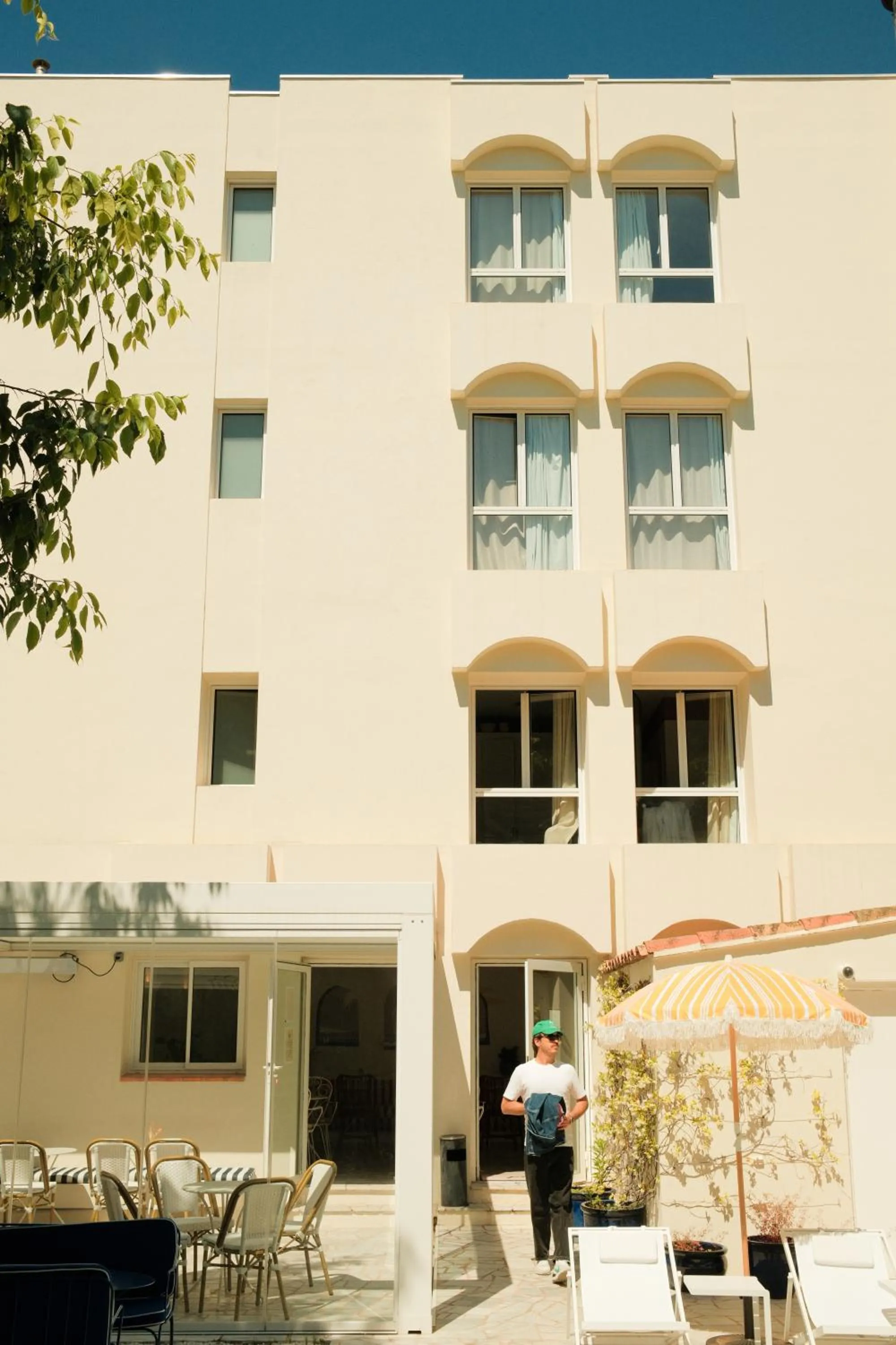 Property building in Hôtel Le Sud