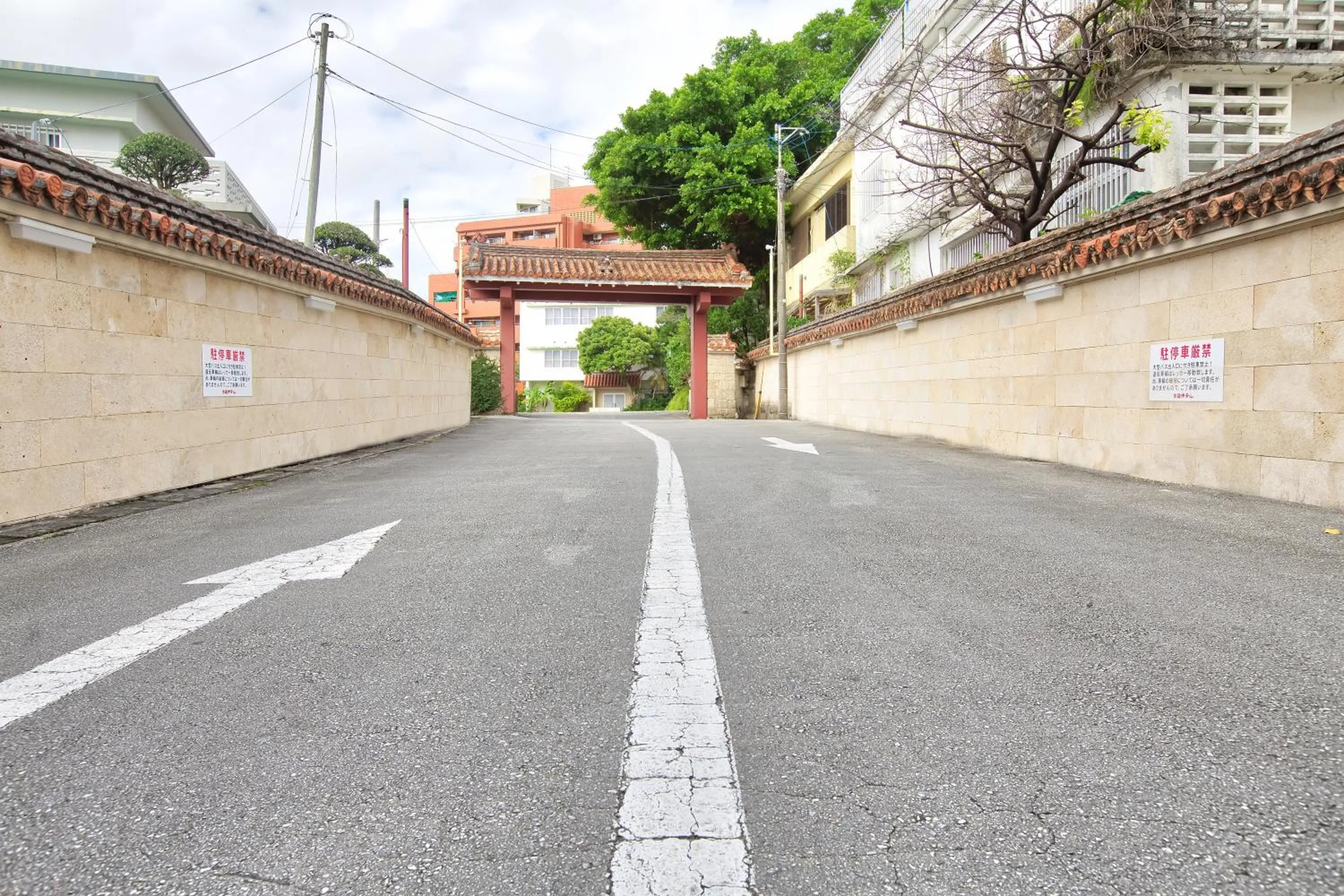Facade/entrance in Okinawa Hotel
