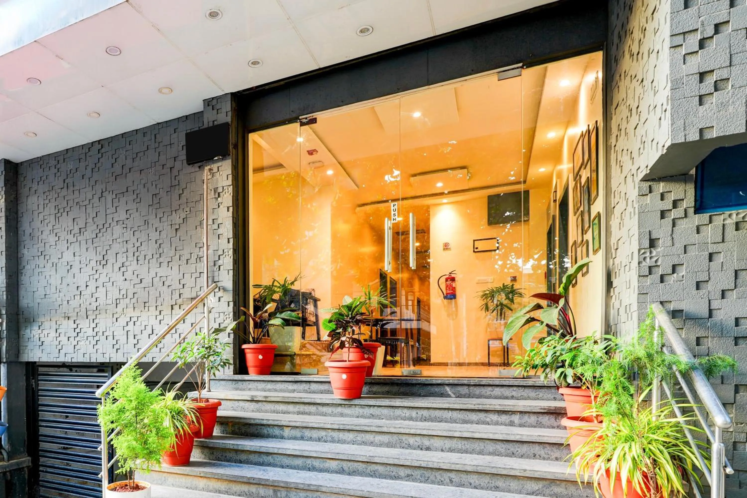 Facade/entrance in Super Townhouse Jayanagar