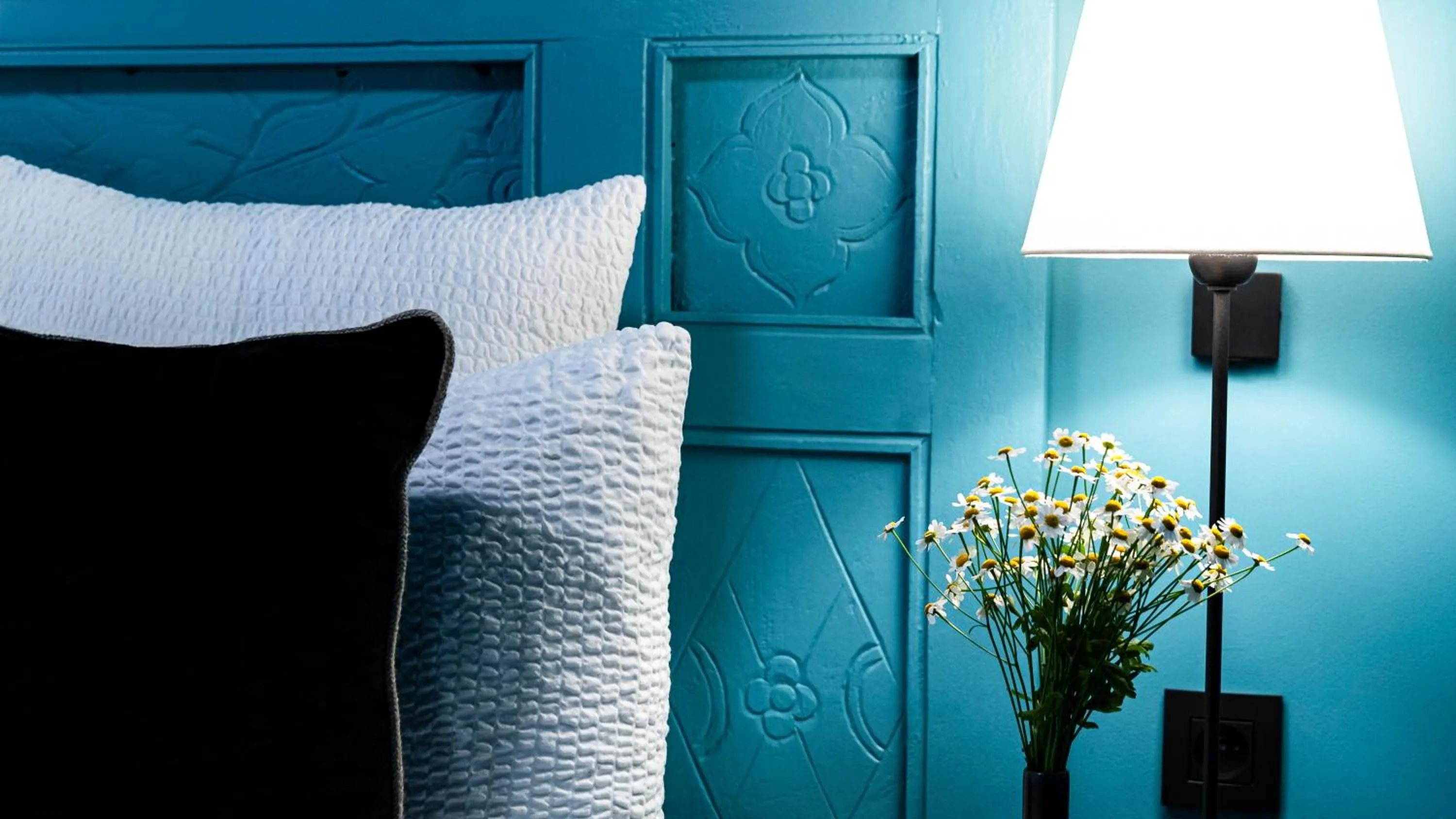 Bed in Hotel Villa Nicolo - Tour Eiffel