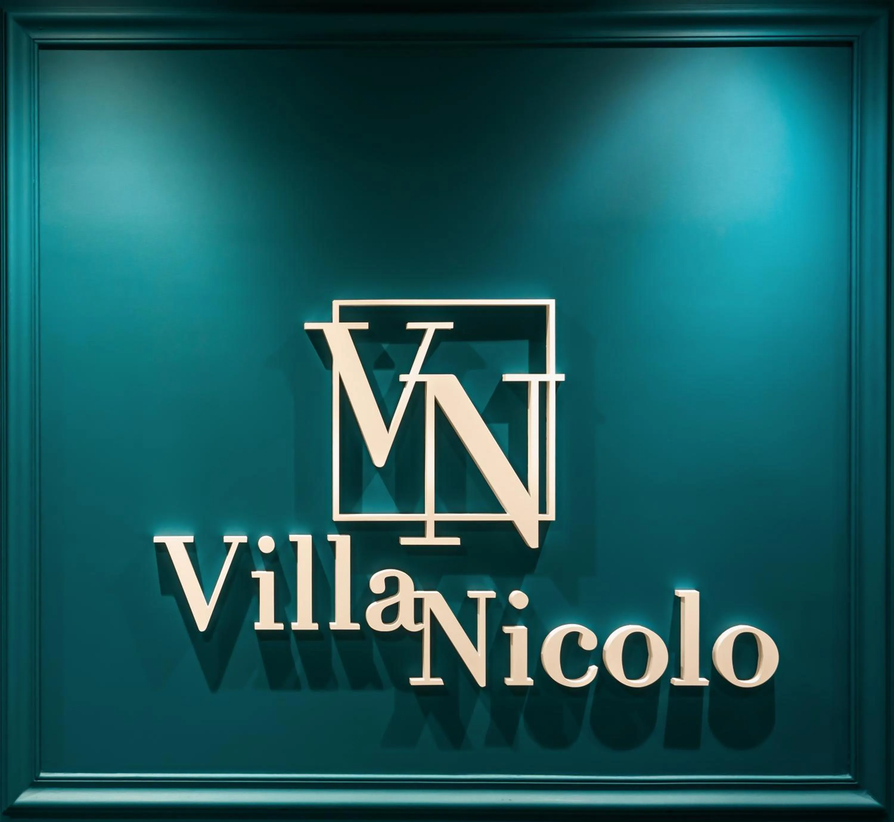 Property logo or sign in Hotel Villa Nicolo - Tour Eiffel