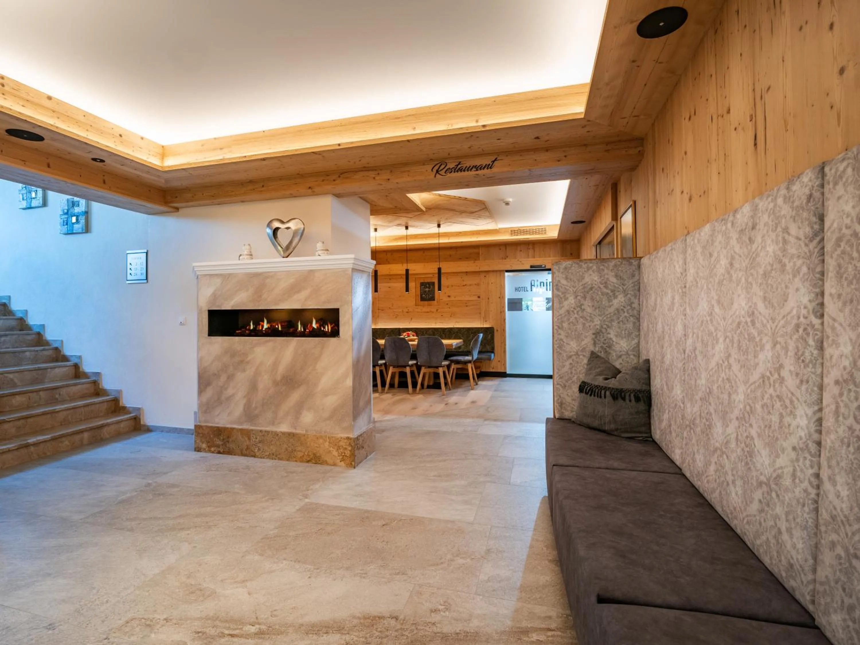 Lobby or reception in Hotel Alpina