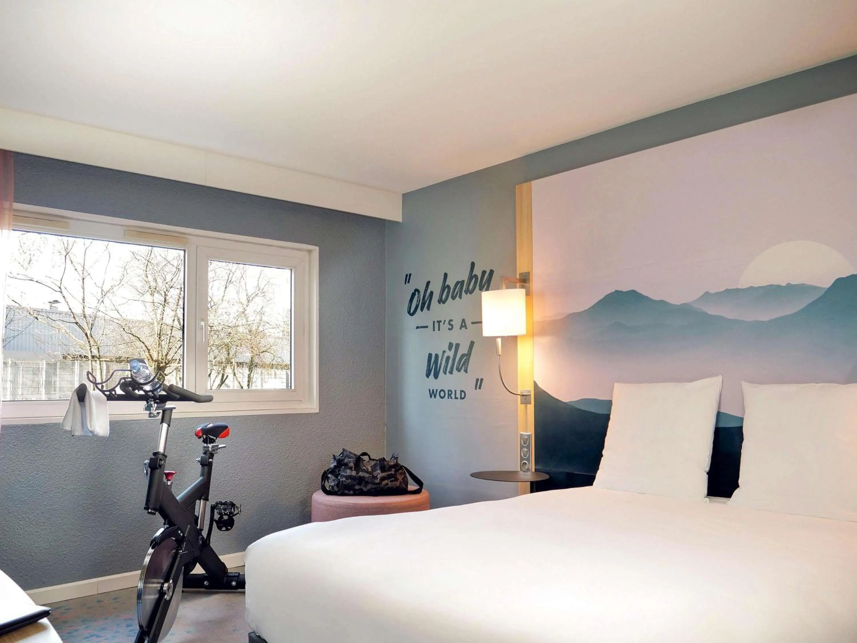 Bedroom in Mercure Annemasse Porte De Genève